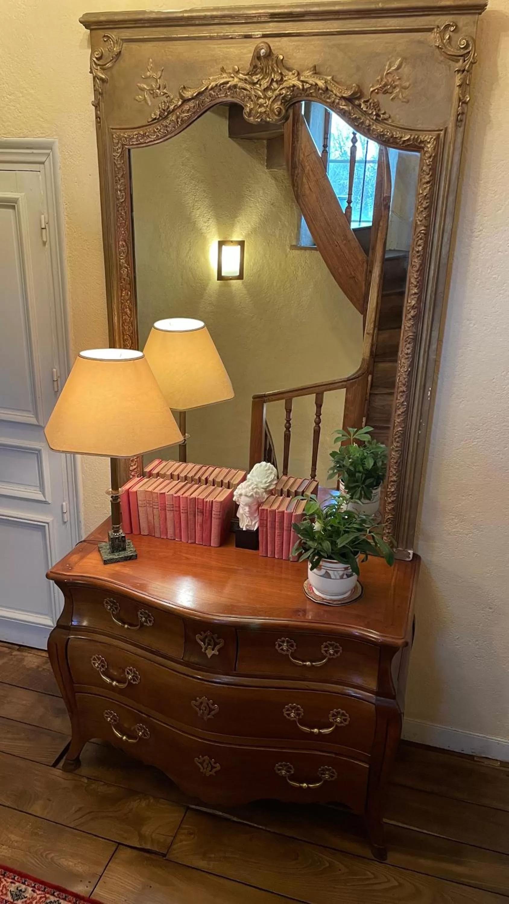 Property building in Le Manoir de la Bigotière