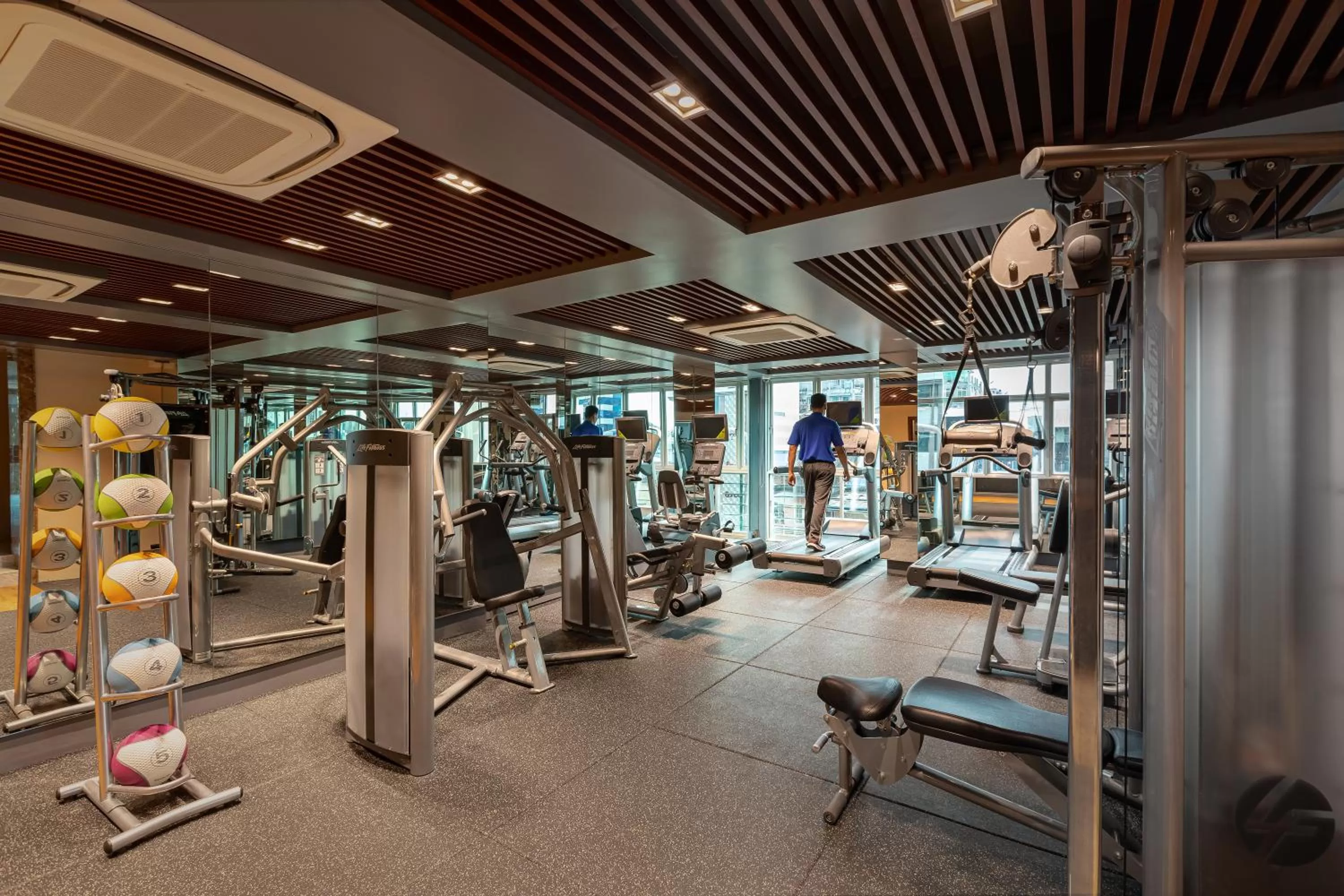 Fitness centre/facilities in Best Western Chinatown Hotel