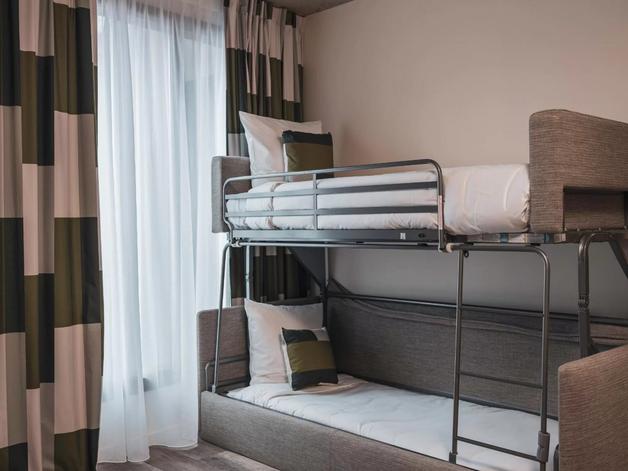 Bedroom, Bed in La Belle Ville