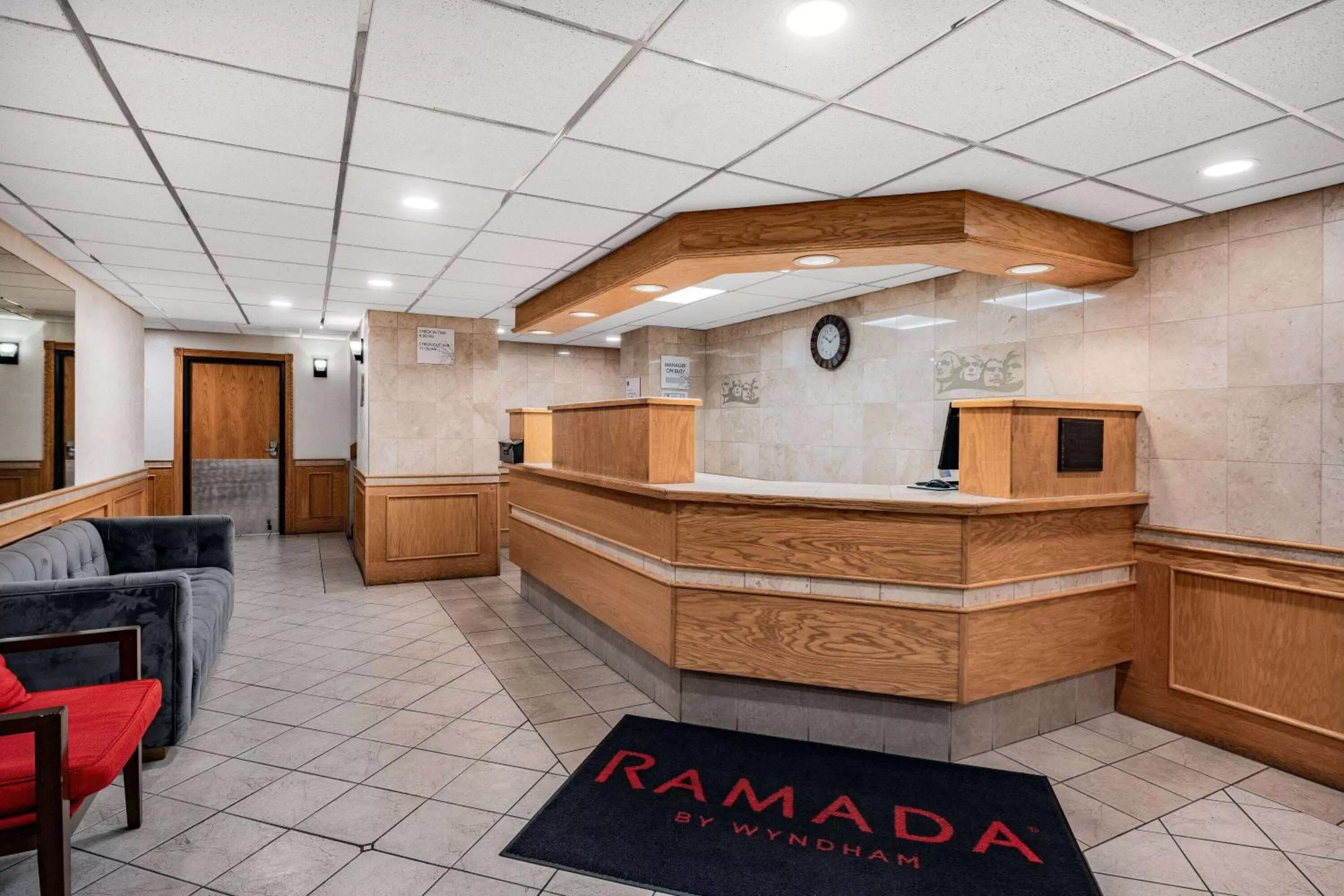 Lobby or reception in Ramada by Wyndham Keystone Near Mt Rushmore