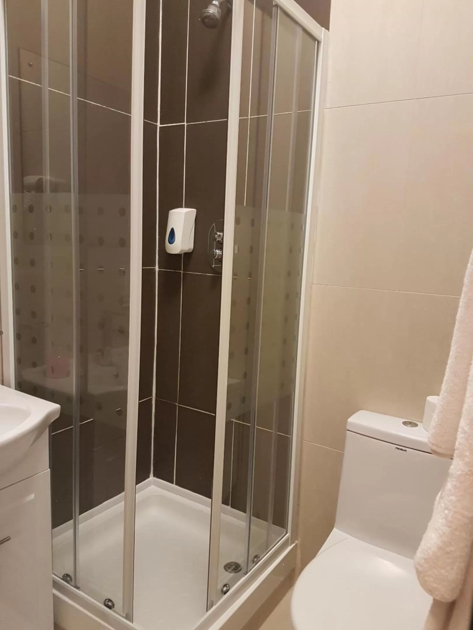 Bathroom in The Royale Chulan Hyde Park Hotel