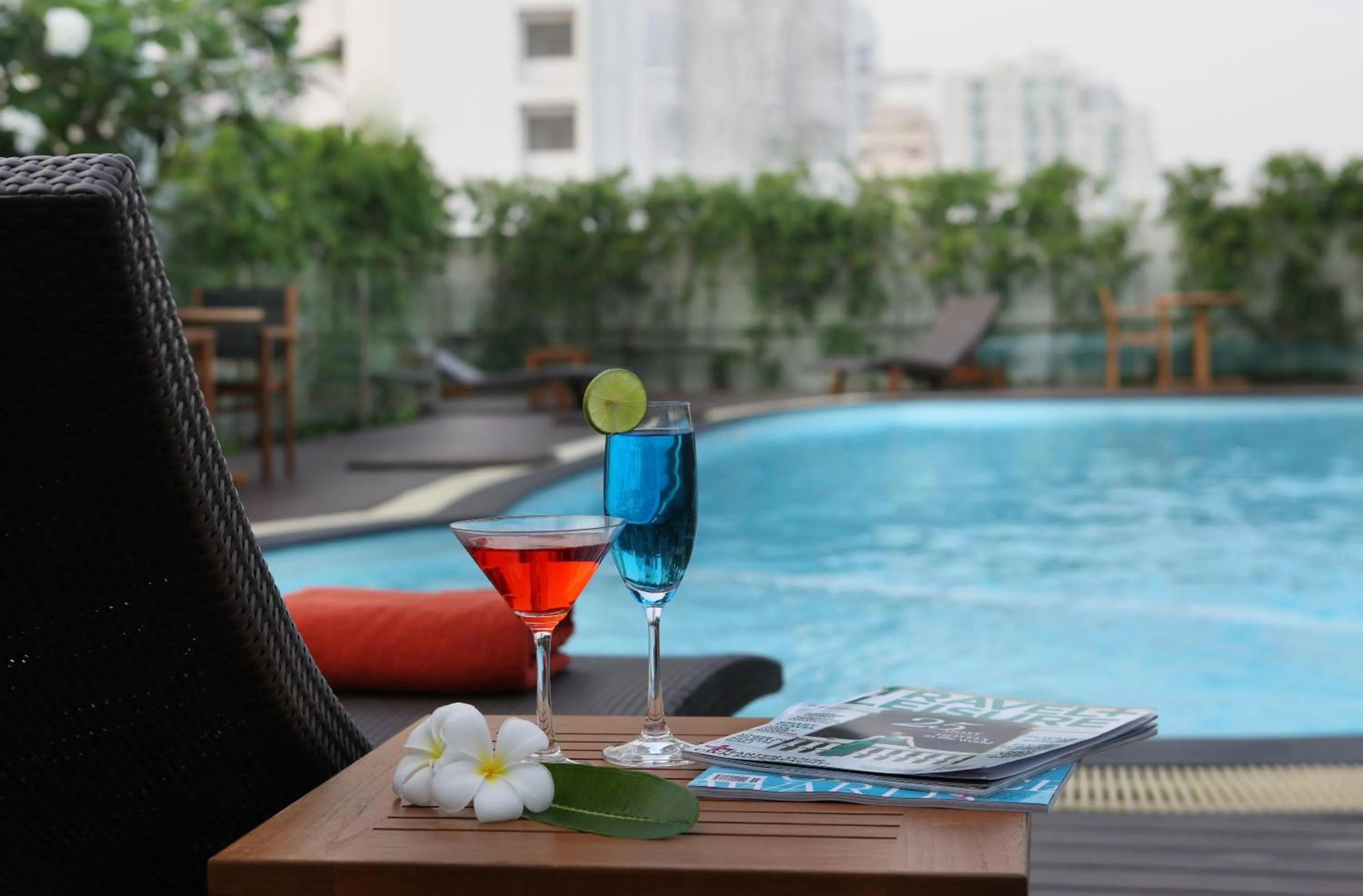 Swimming pool in Lohas Residences Sukhumvit 2