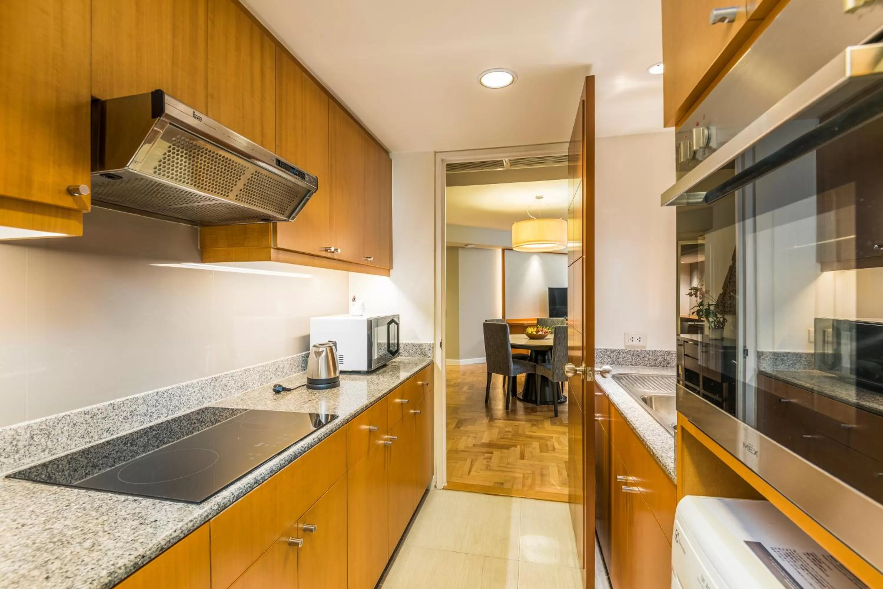 Kitchen or kitchenette in Chatrium Sathon Bangkok