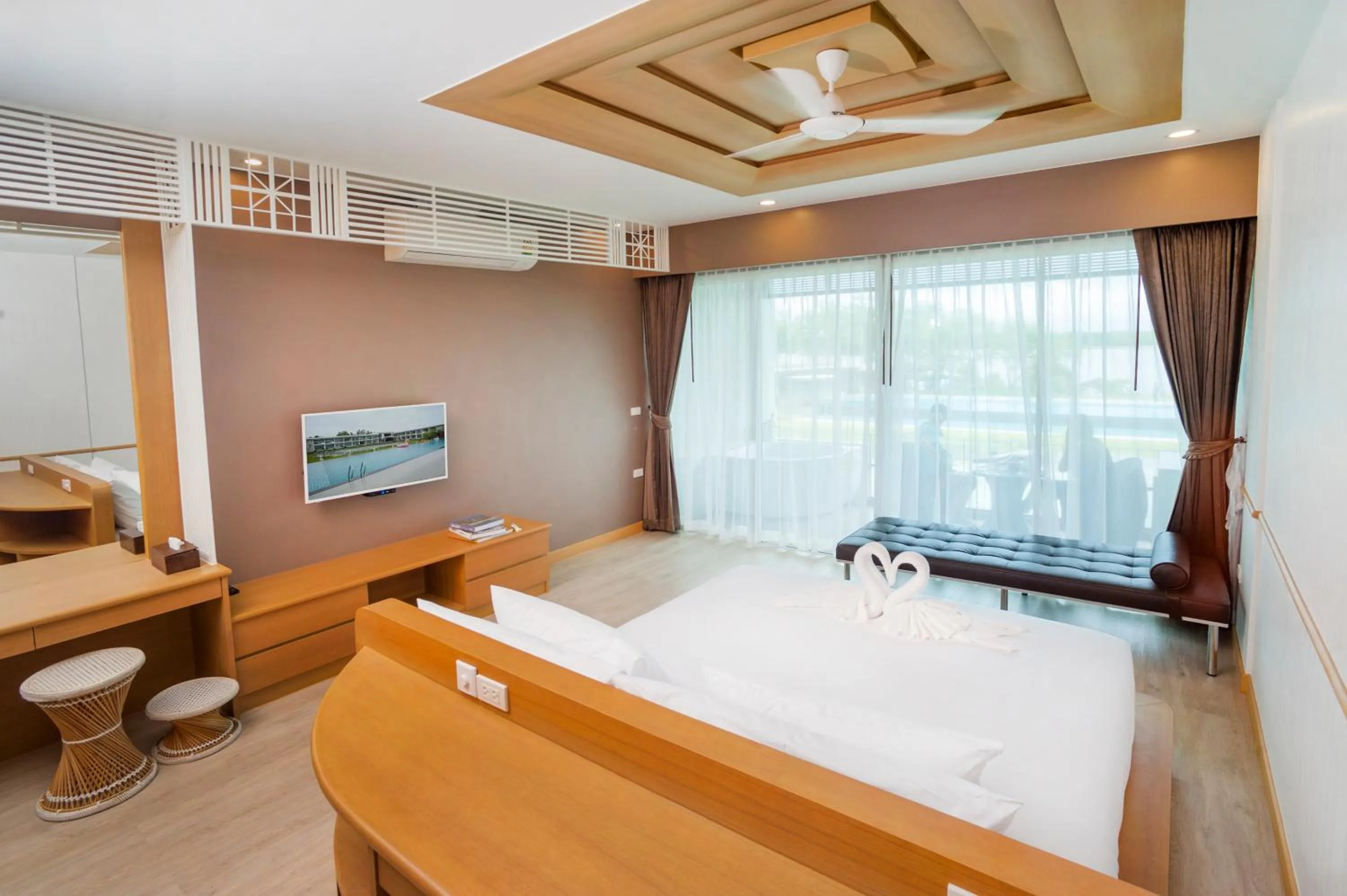 Bed in Baan Rim Ao