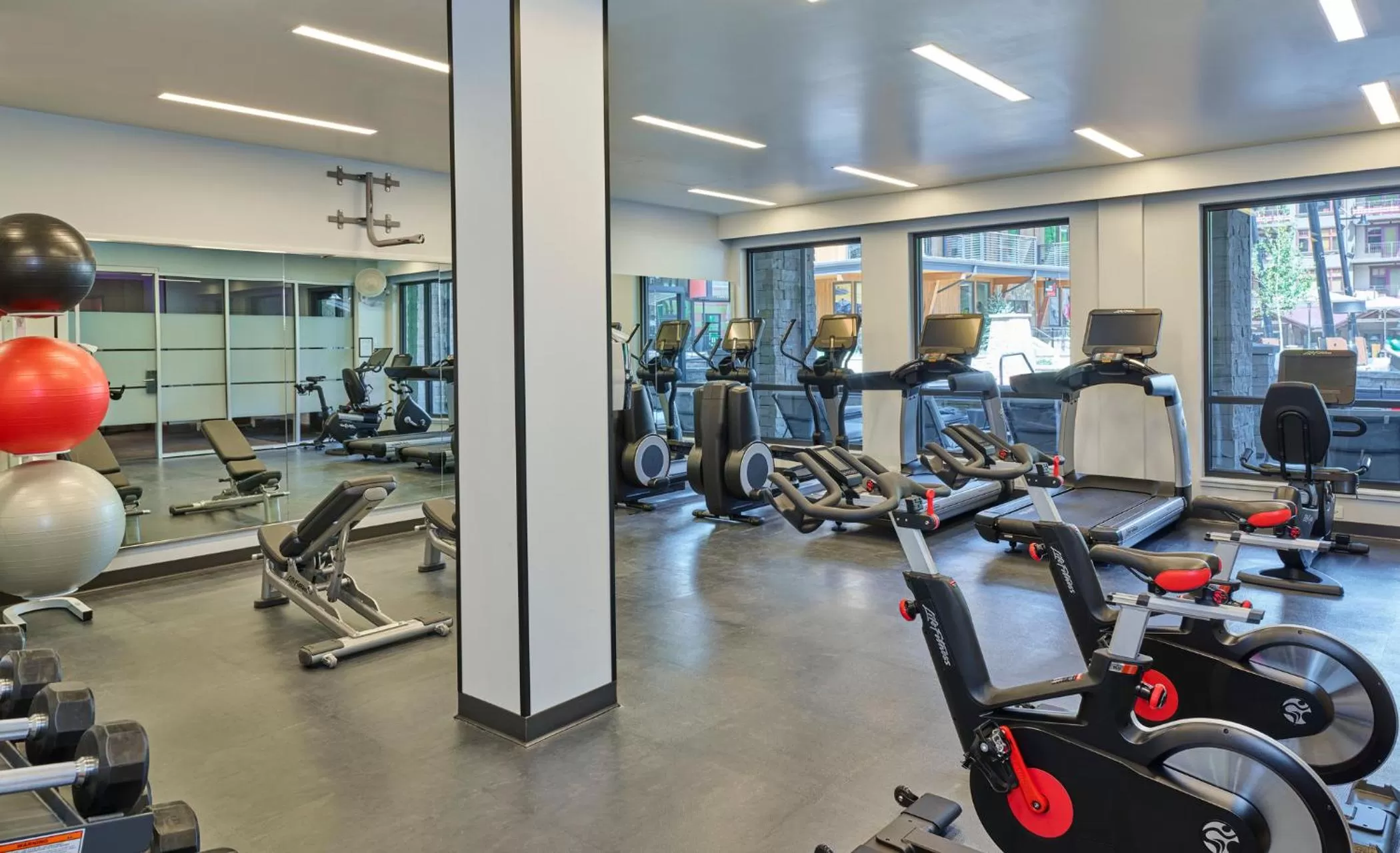 Fitness centre/facilities in Limelight Hotel Snowmass