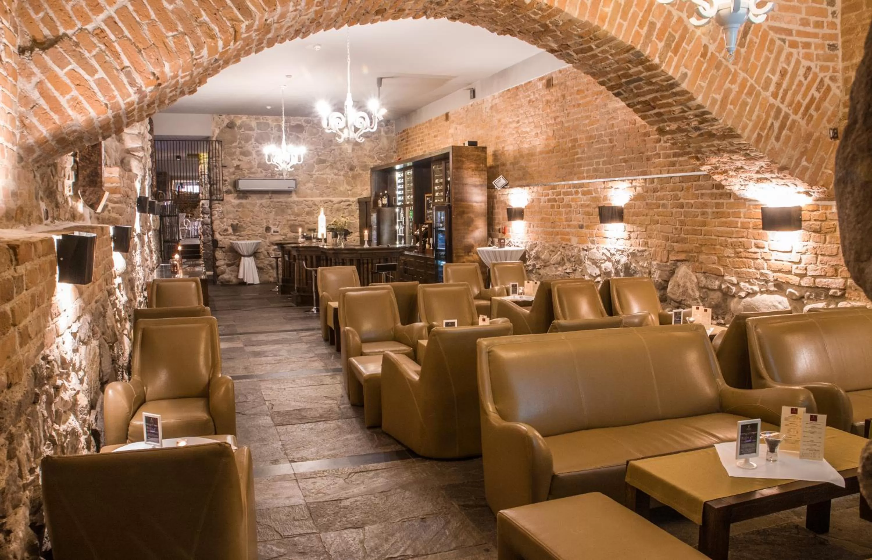 Nightclub / DJ in Hotel Krasicki