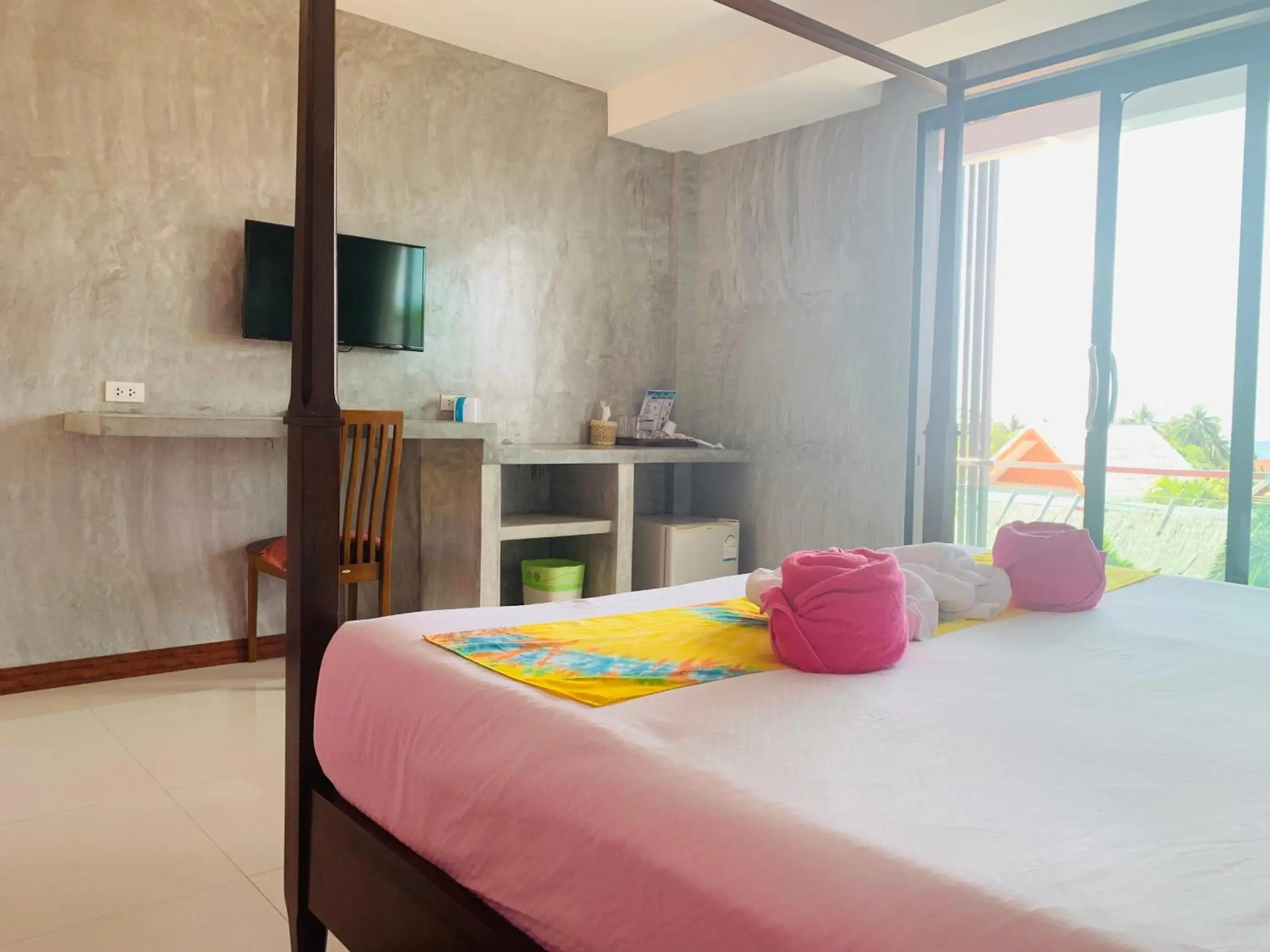 Luxury Room in Pinky Bungalow Resort & Villa - SHA Extra Plus Luxury Room in Pinky Bungalow Resort & Villa - SHA Extra Plus