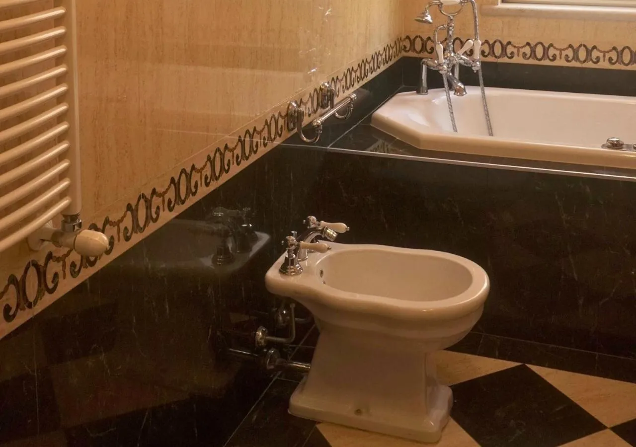 Bathroom in Halex room&food