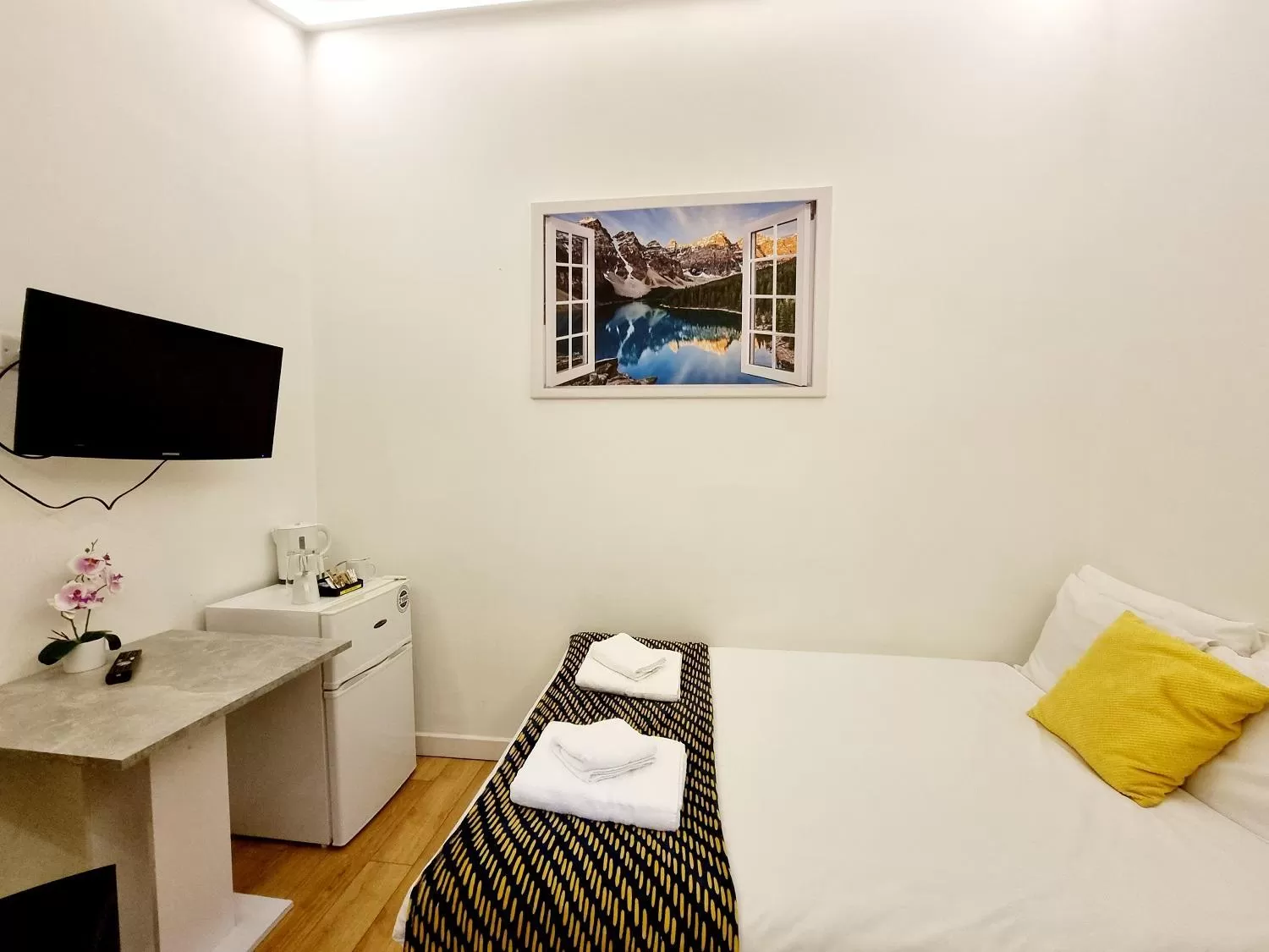 Bed in London Stay Apartments