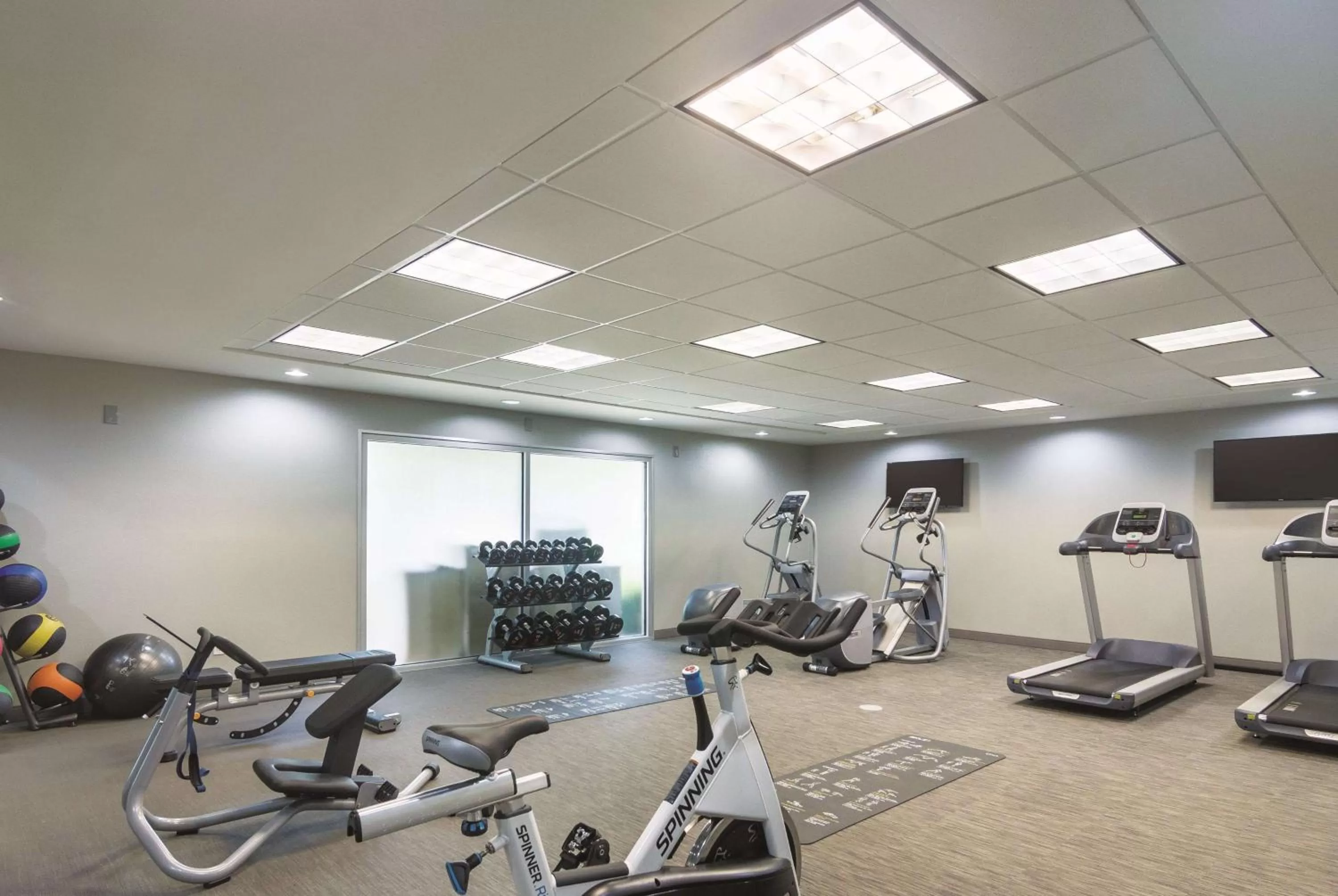 Fitness centre/facilities in La Quinta by Wyndham Oklahoma City Norman