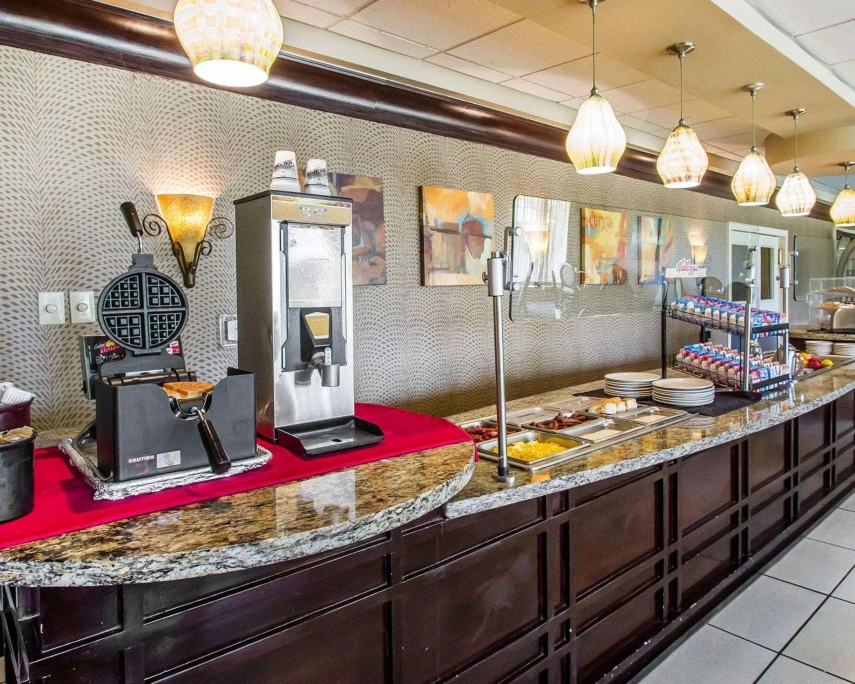 Restaurant/places to eat in Quality Inn Deming