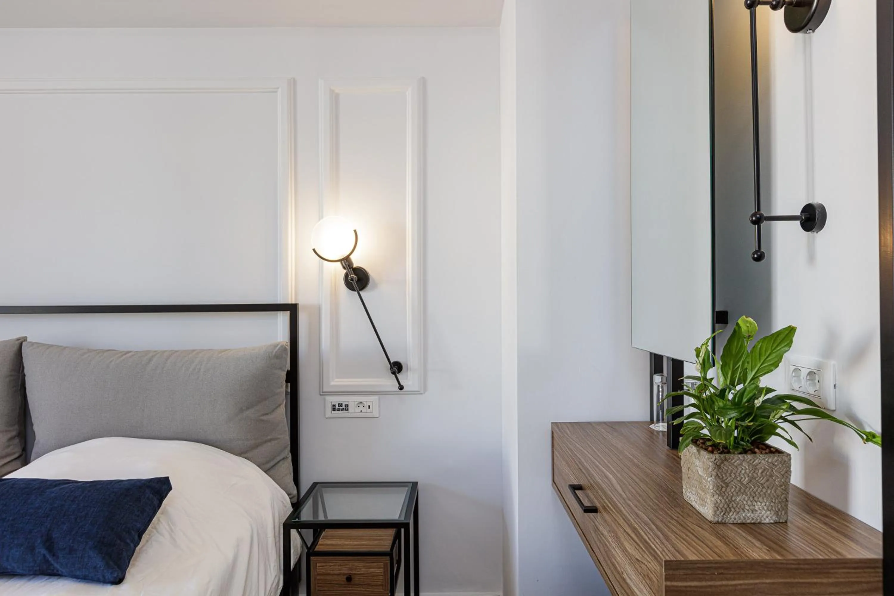 Bedroom, Bed in Jo An Palace