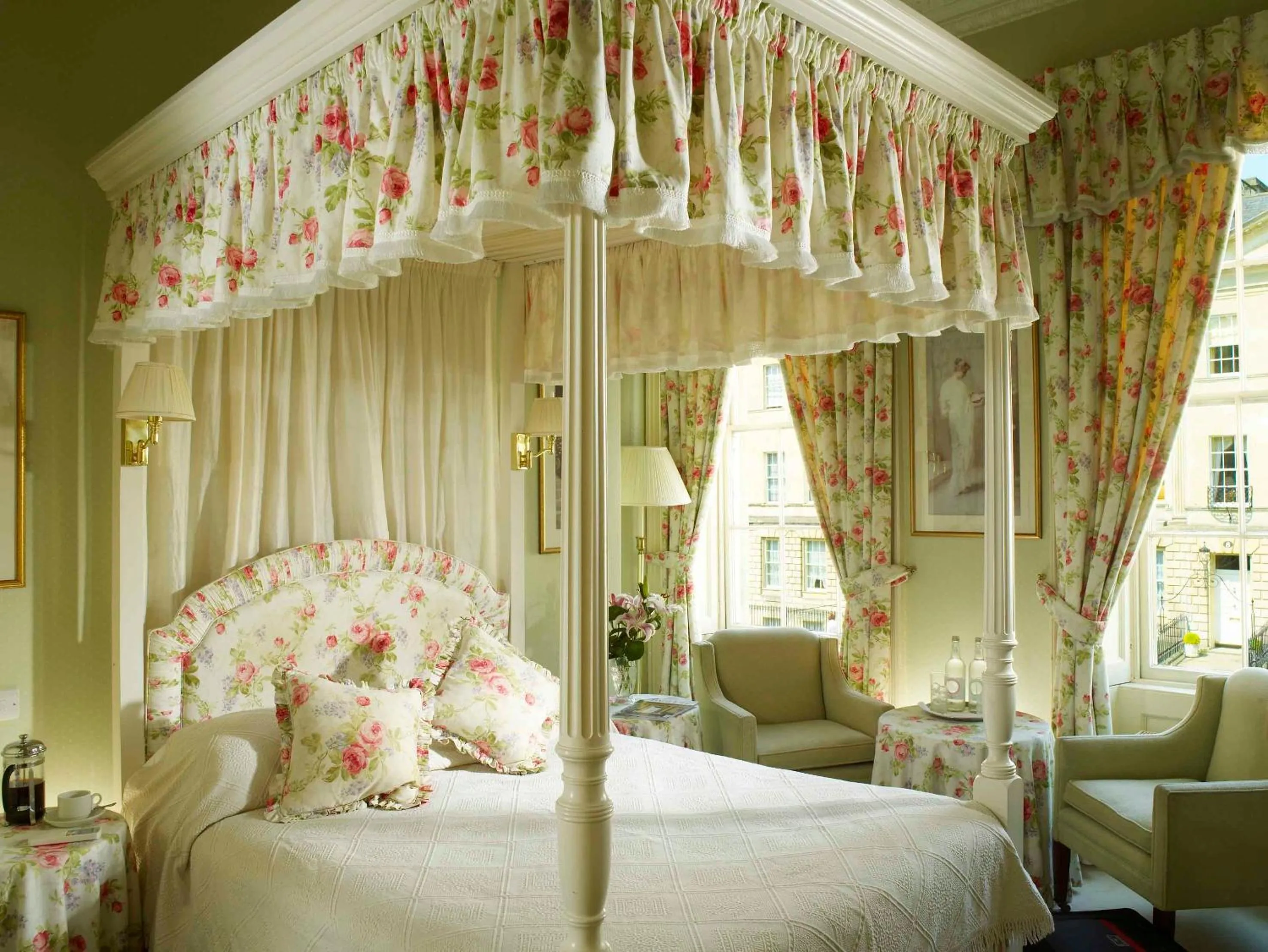 Deluxe Family Suite in The Windsor Town House