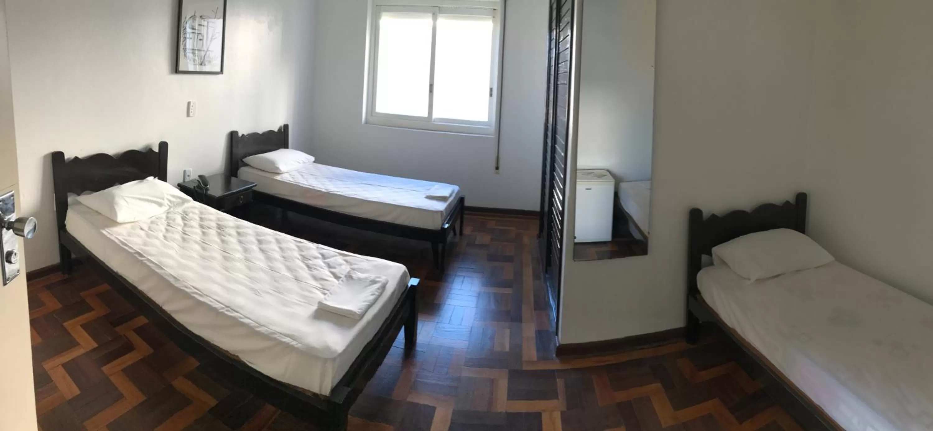 On site, Bed in Farol Hotel