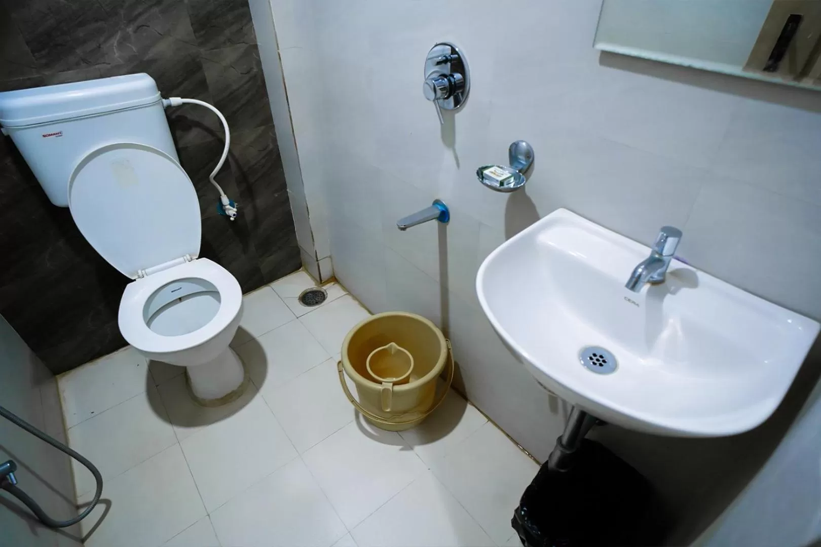 Shower, Bathroom in HOTEL PRAKAASH RESIDENCY