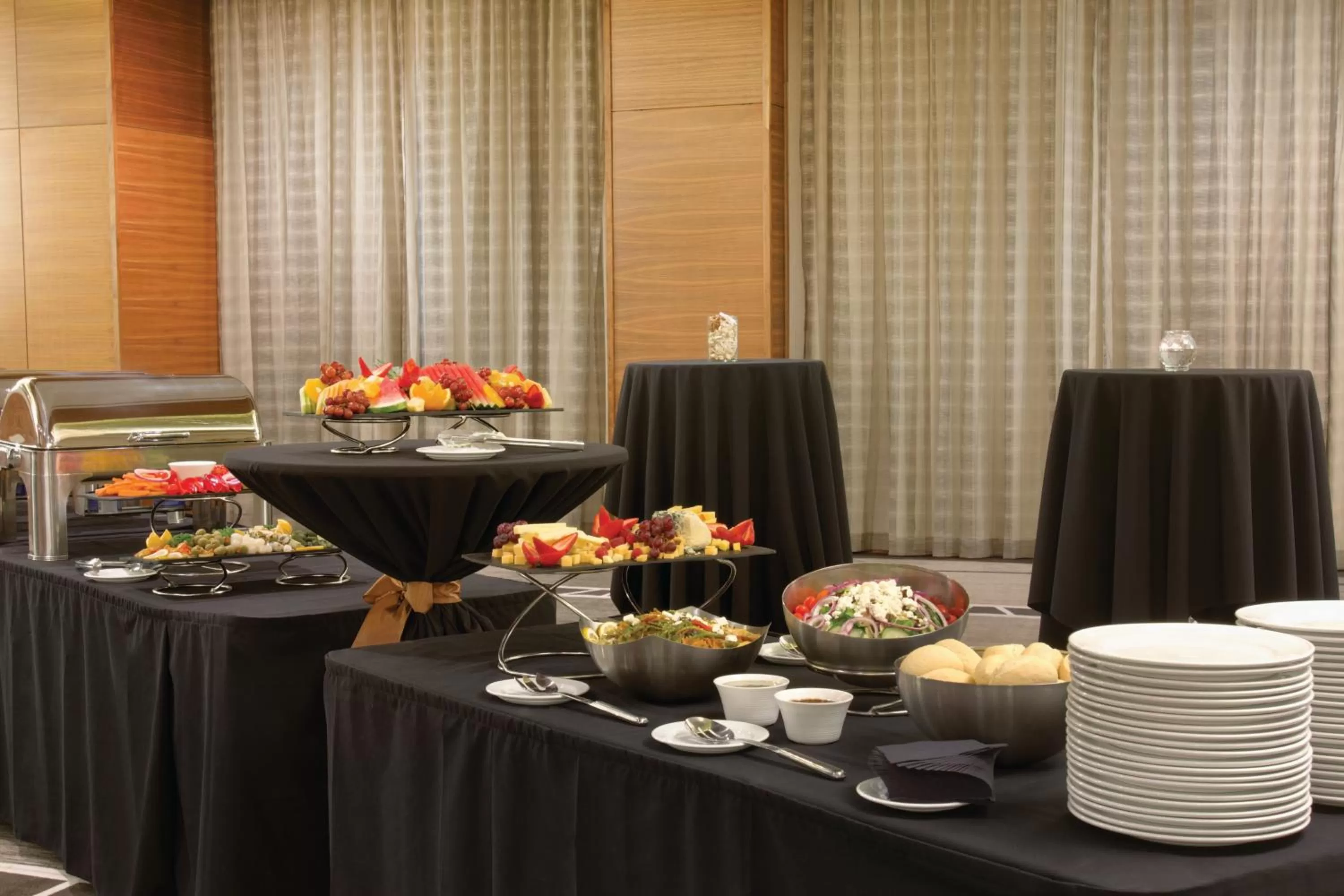 Meeting/conference room in Radisson Hotel & Conference Centre Calgary Airport