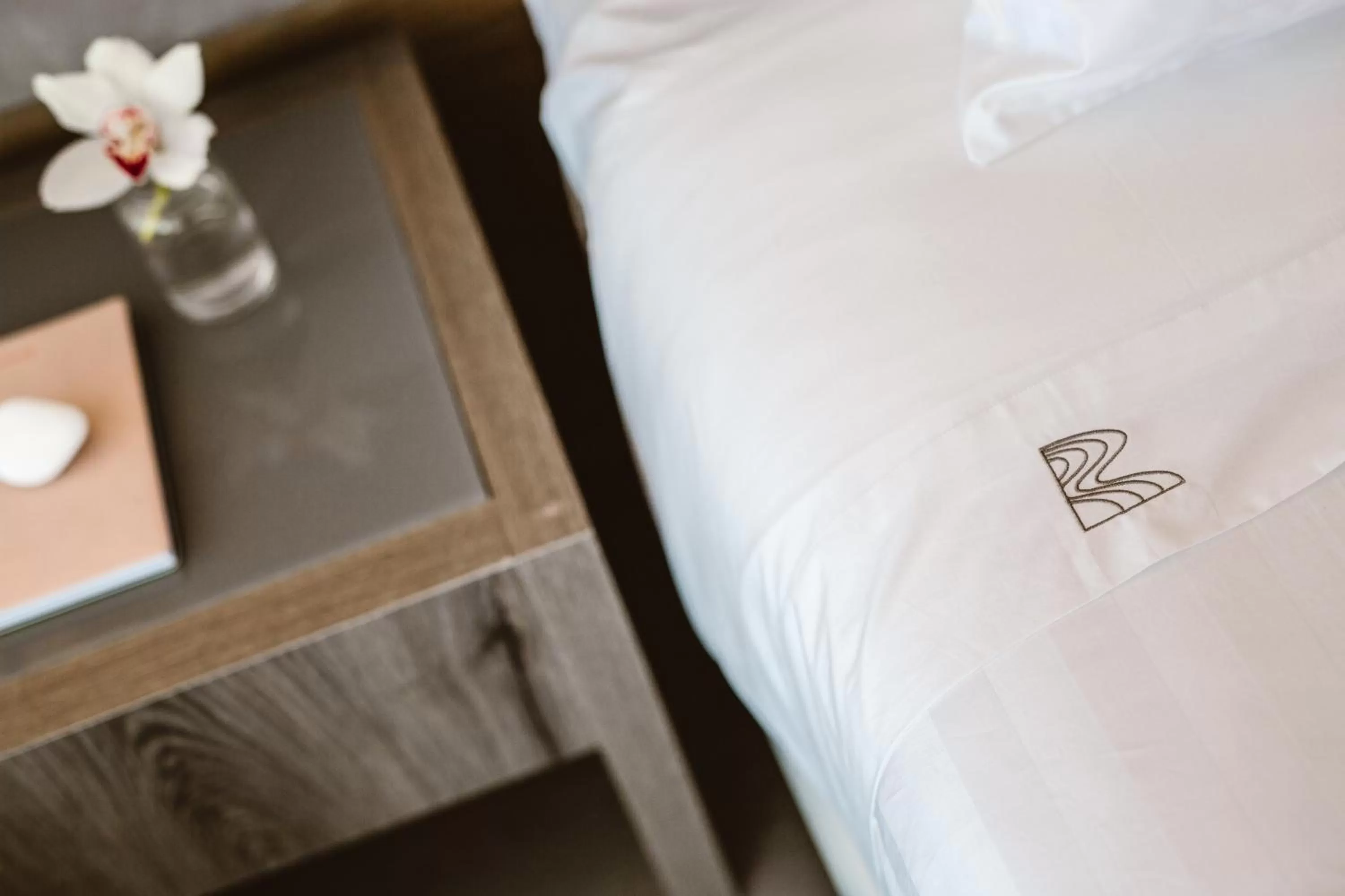 Bedroom, Bed in Lebay Beach Hotel