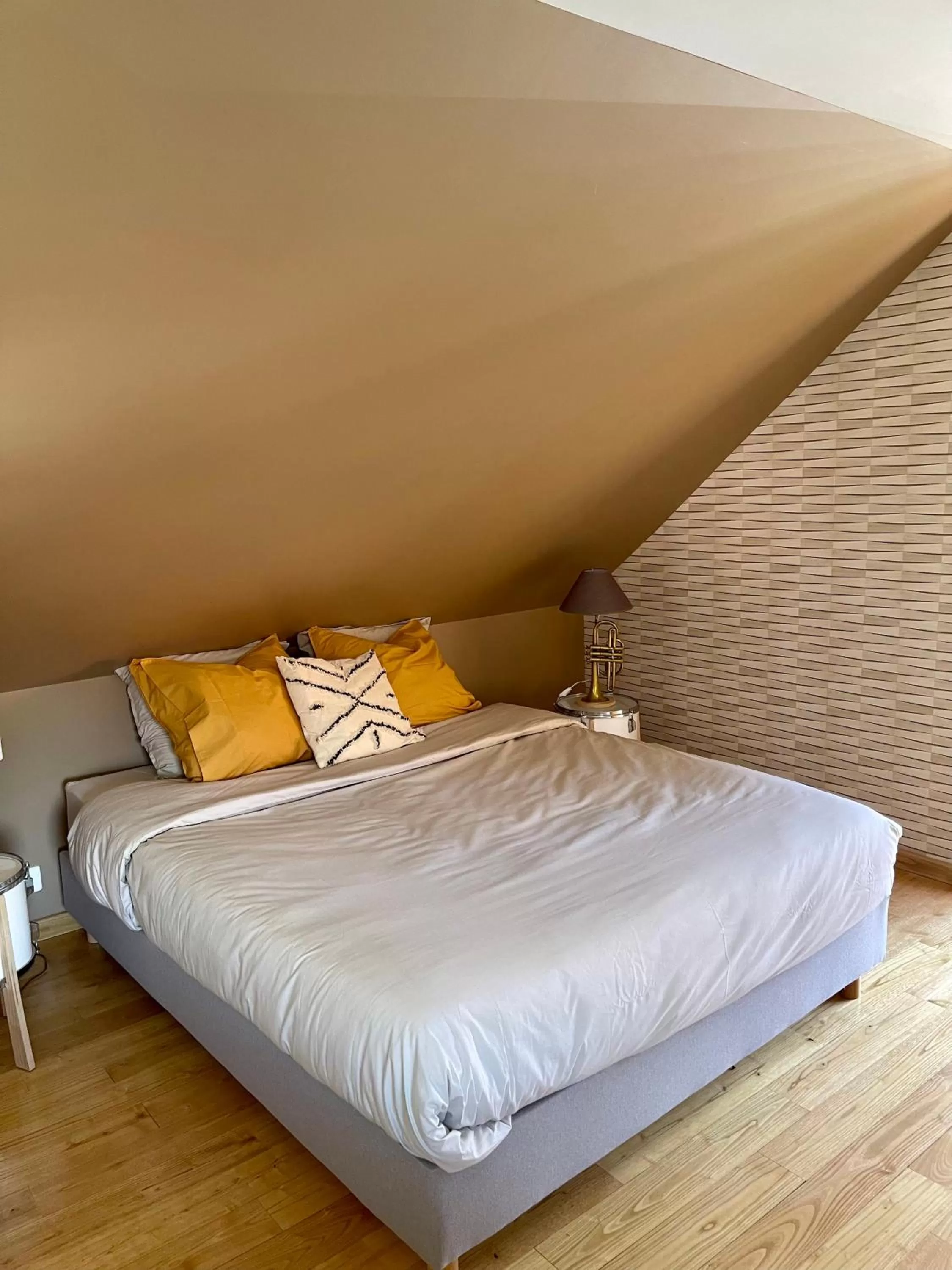 Bed in La Mésangeraie Gîte Chambres d'hôtes