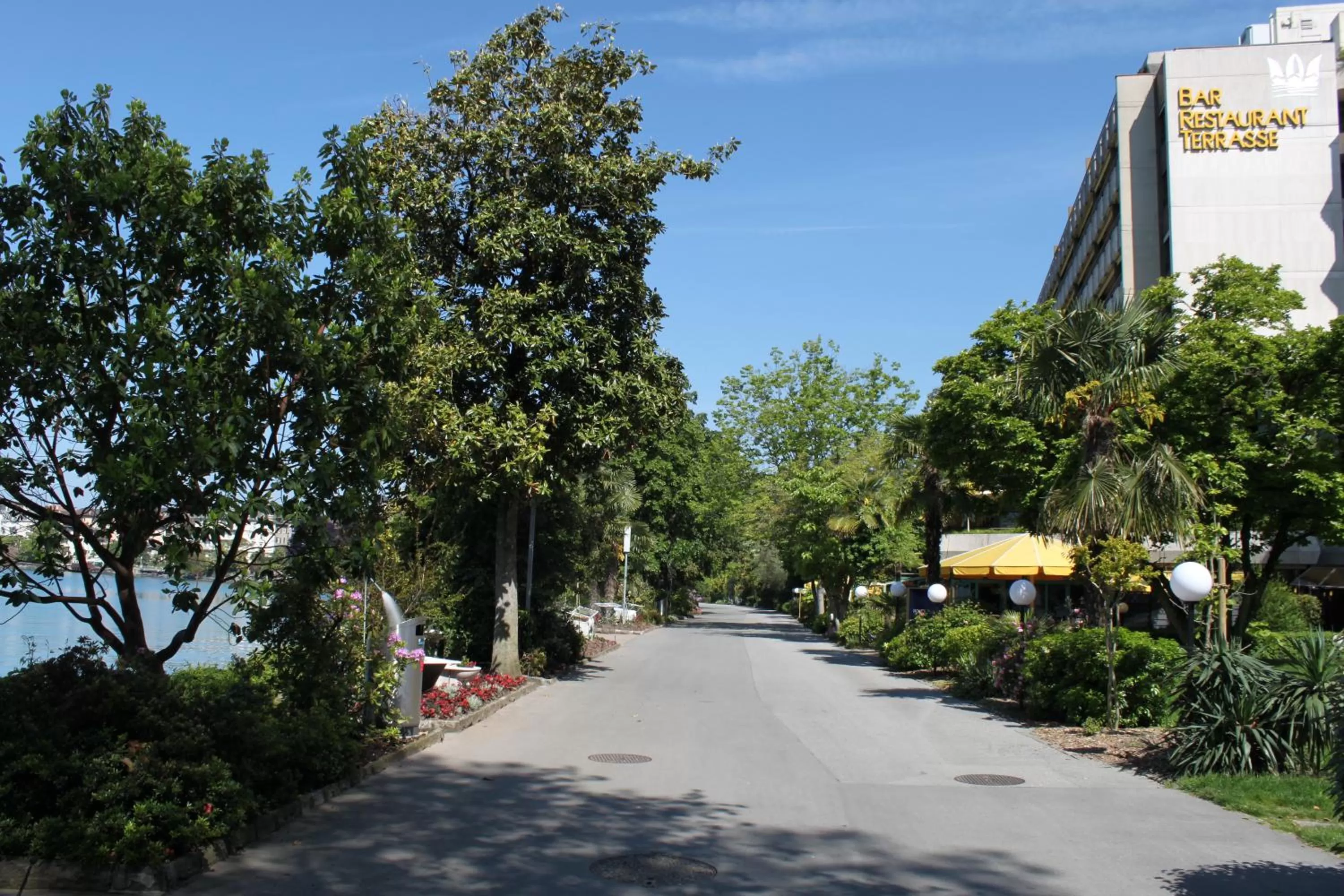 Property building in Royal Plaza Montreux