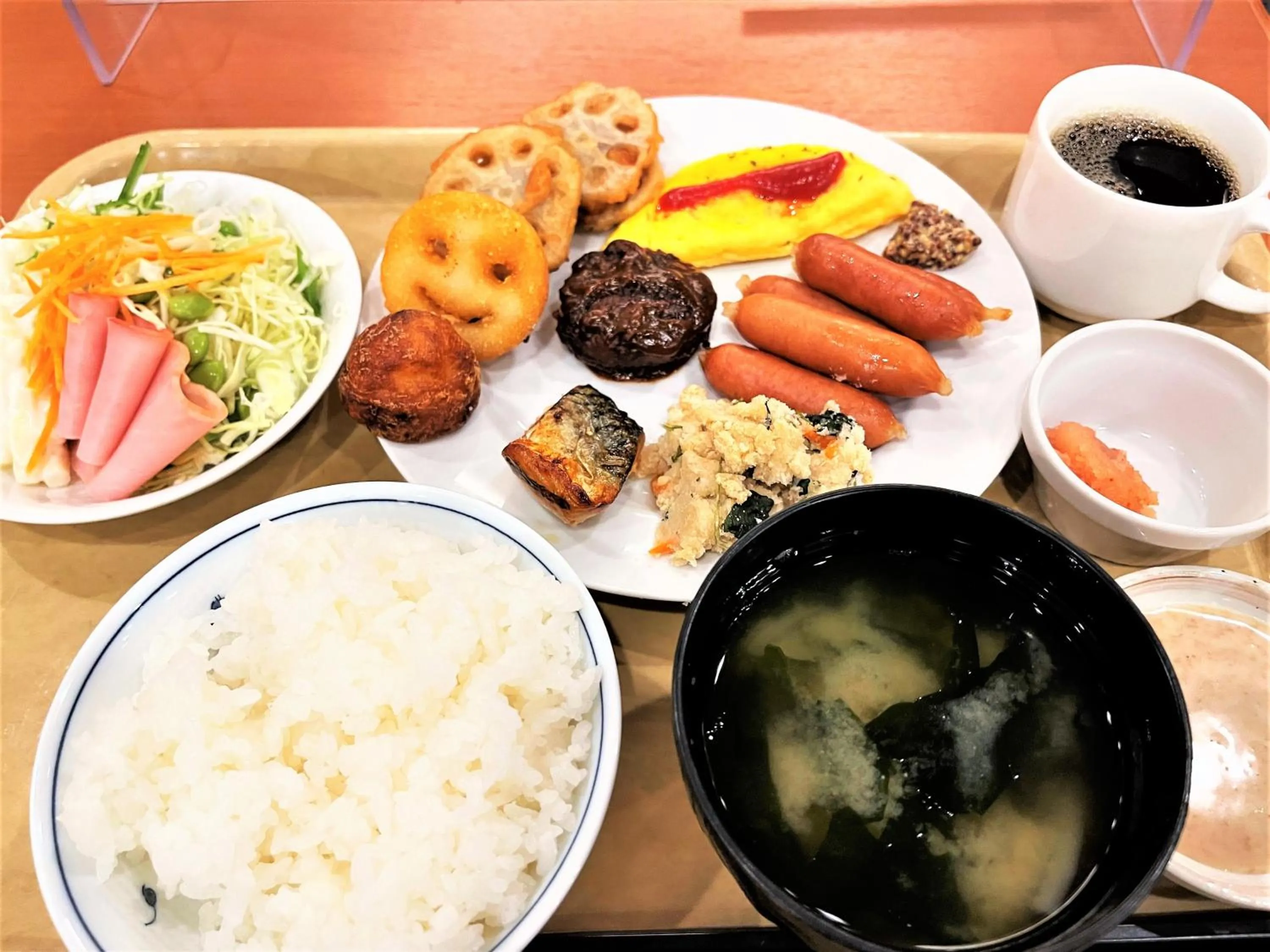 Buffet breakfast in Hotel Route-Inn Hakata Ekimae -Hakataguchi-