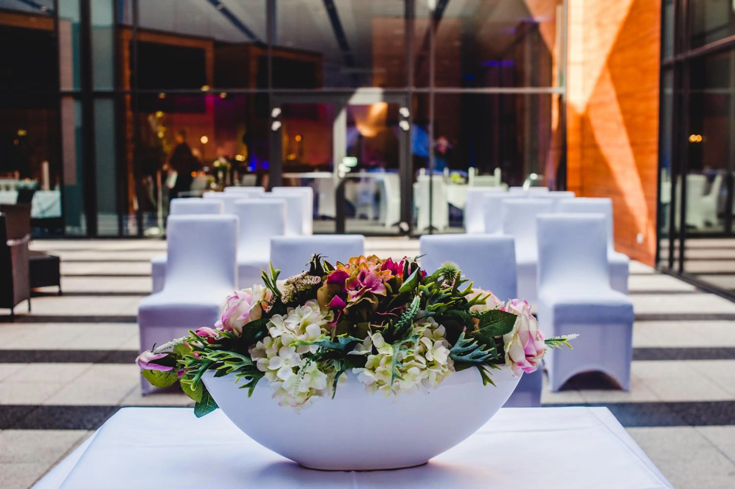 Patio in Warsaw Plaza Hotel