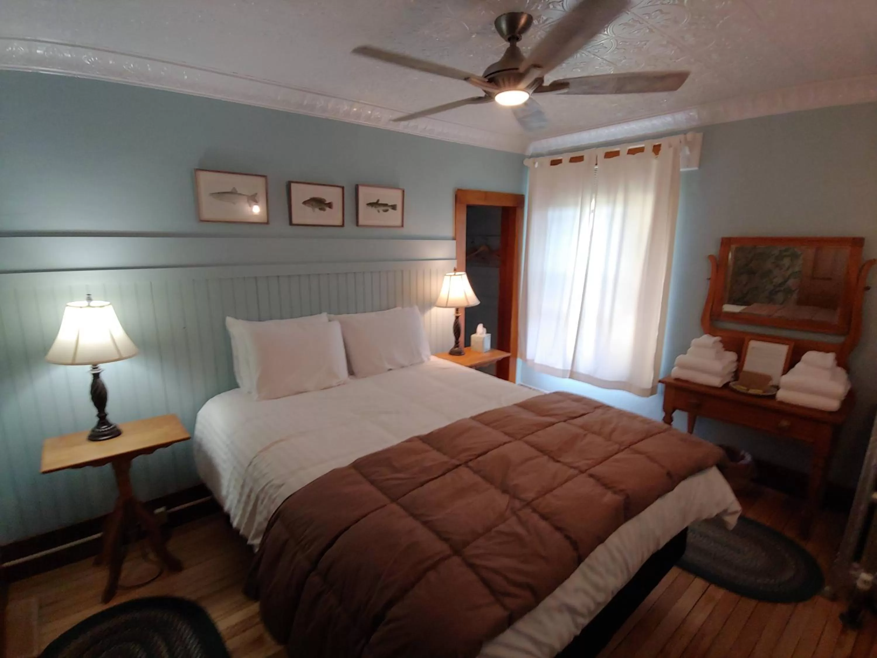 Bed in Keene Valley Lodge