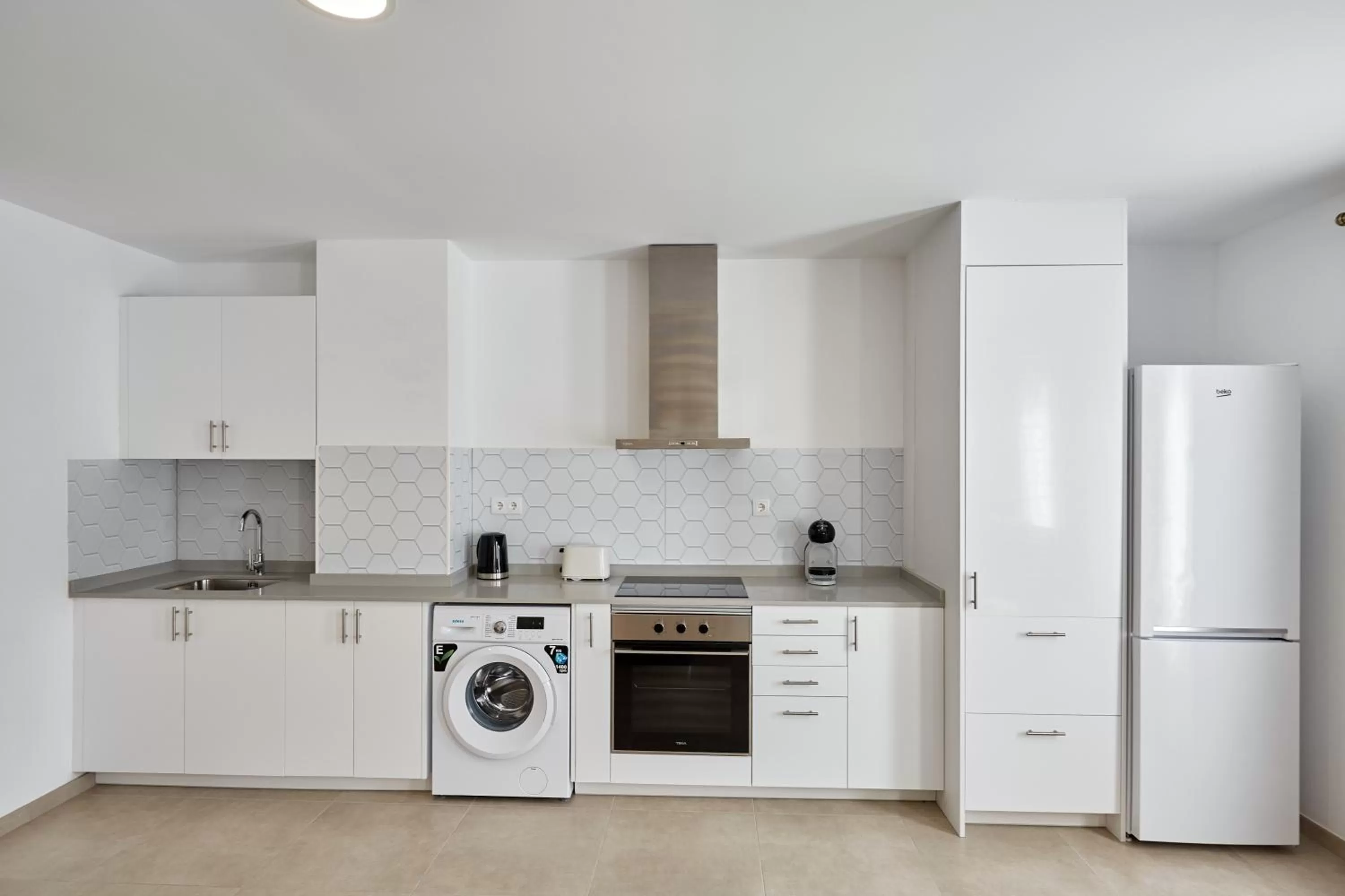 Kitchen or kitchenette in Sonrisa Deluxe Apartments, Levante