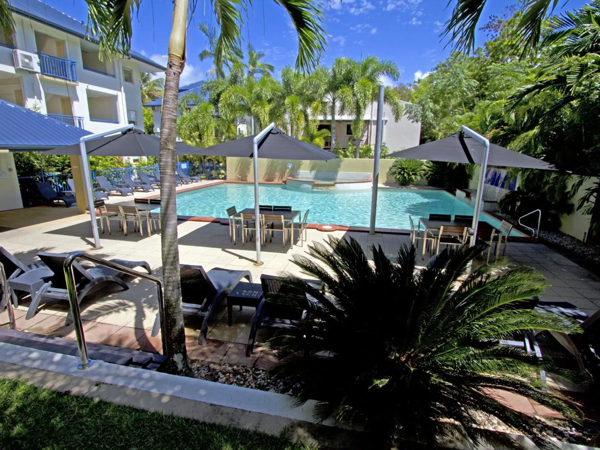Swimming pool in Central Plaza Port Douglas