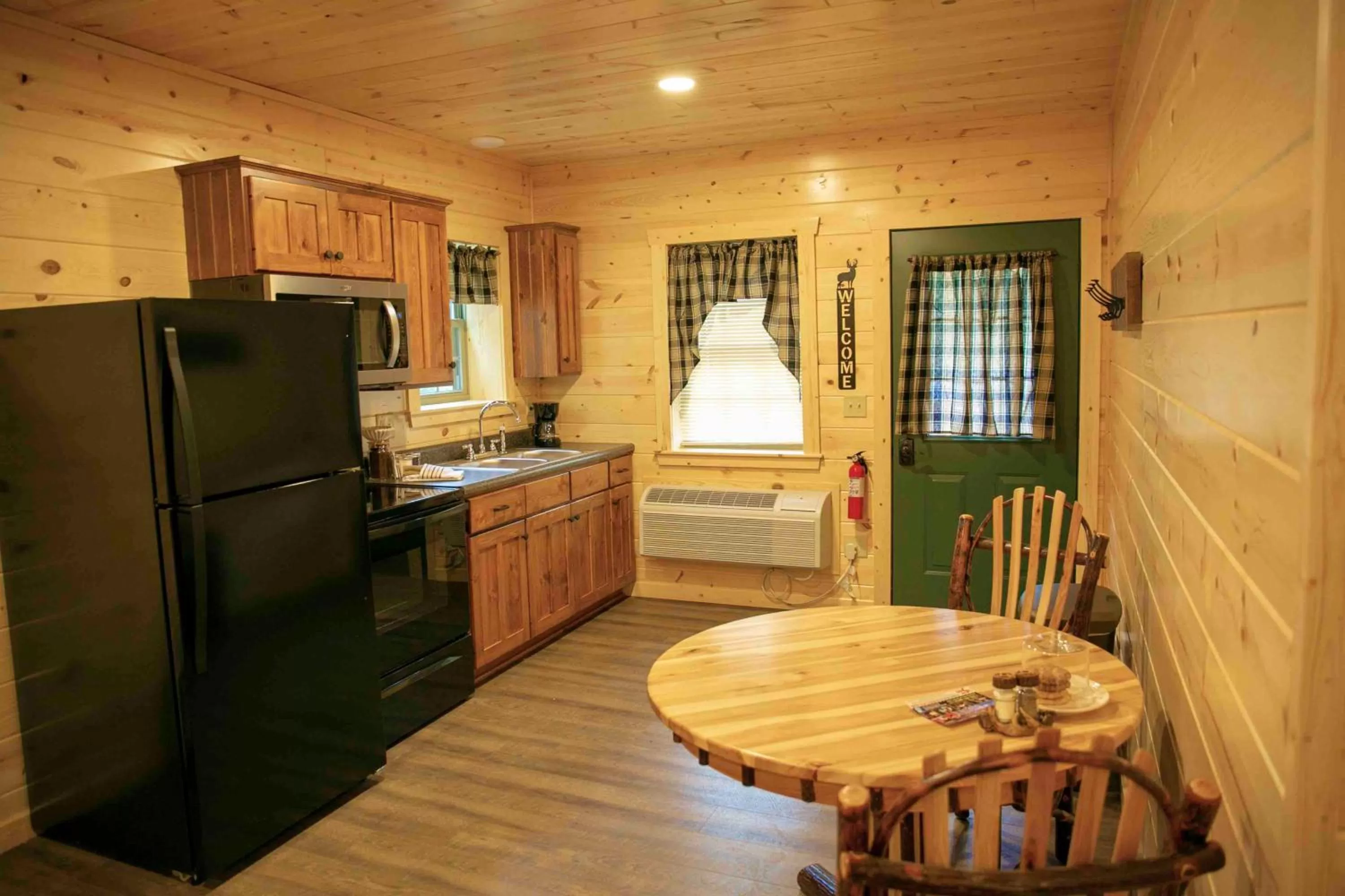 Kitchen or kitchenette, Kitchen/Kitchenette in Blessing Lodge by Amish Country Lodging