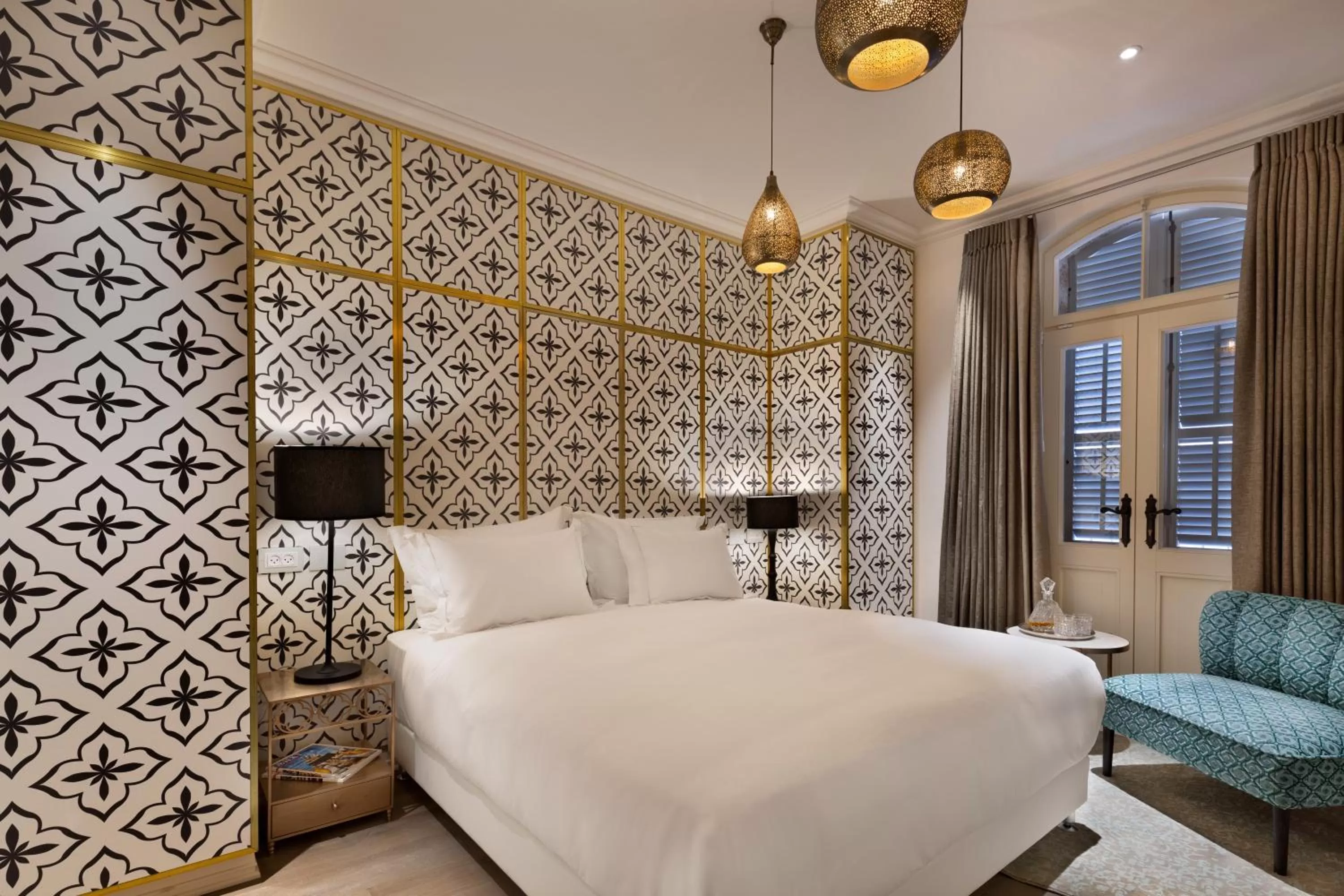 Photo of the whole room, Bed in The Drisco Hotel Tel Aviv - Relais & Châteaux