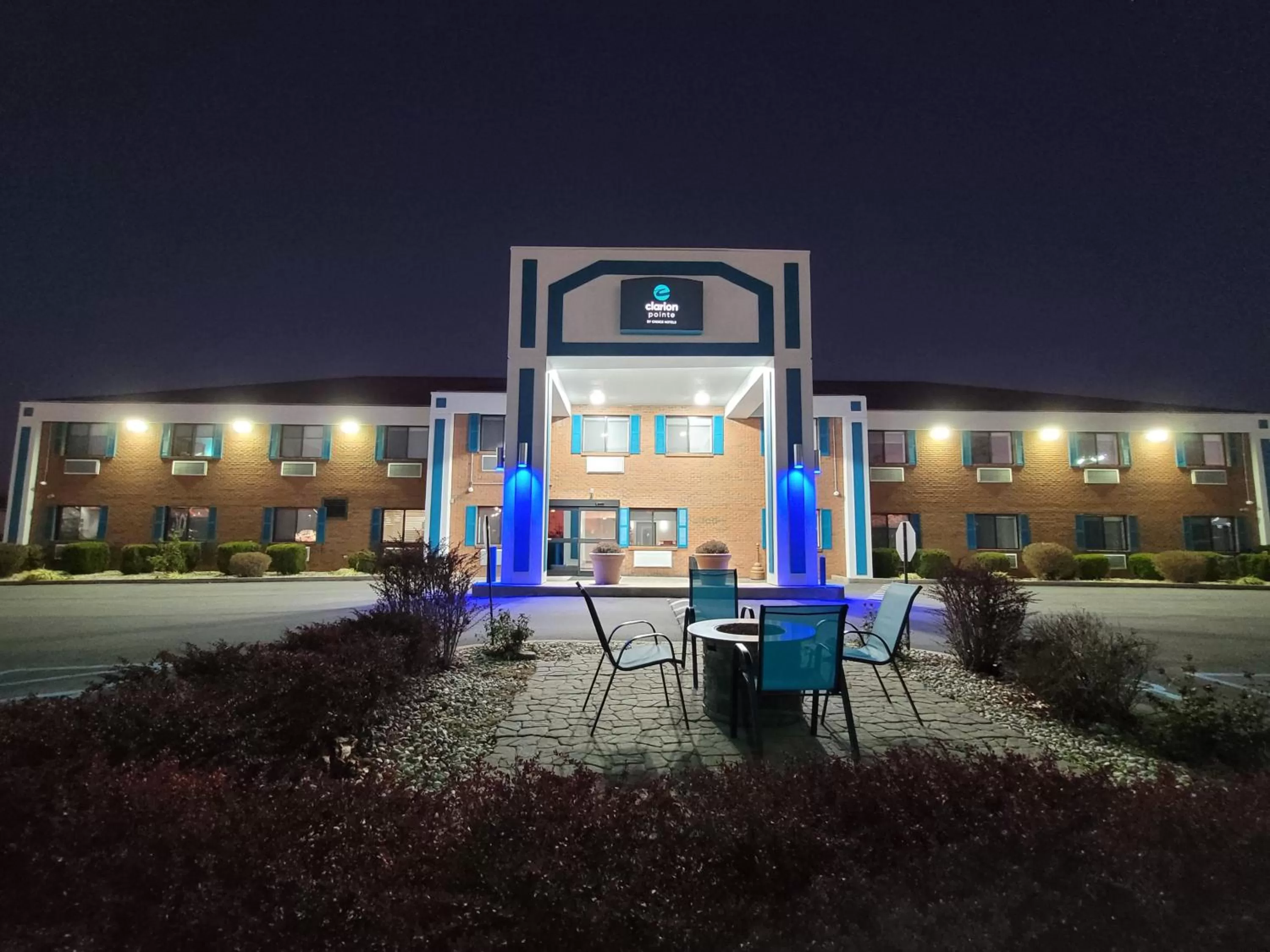 Property building in Clarion Pointe Harrodsburg-Danville