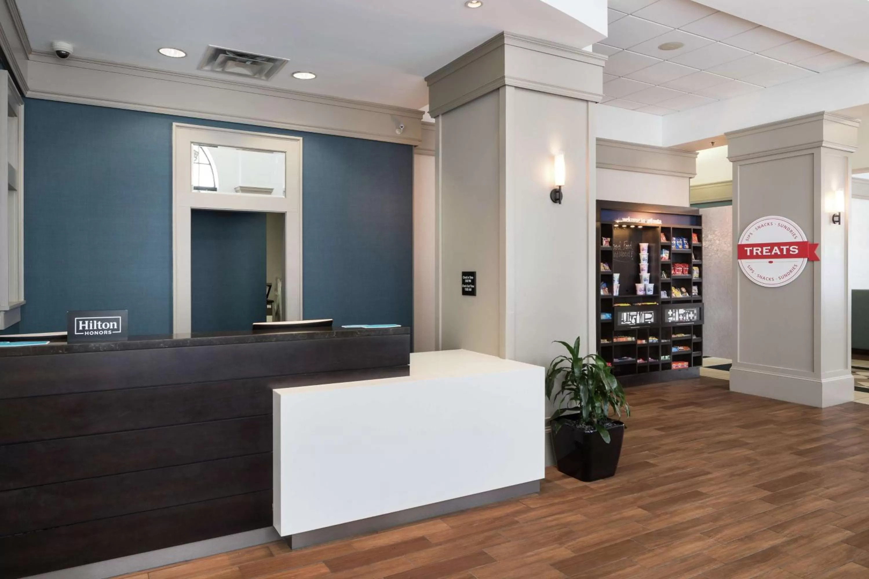 Lobby or reception in Hampton Inn & Suites Atlanta-Downtown