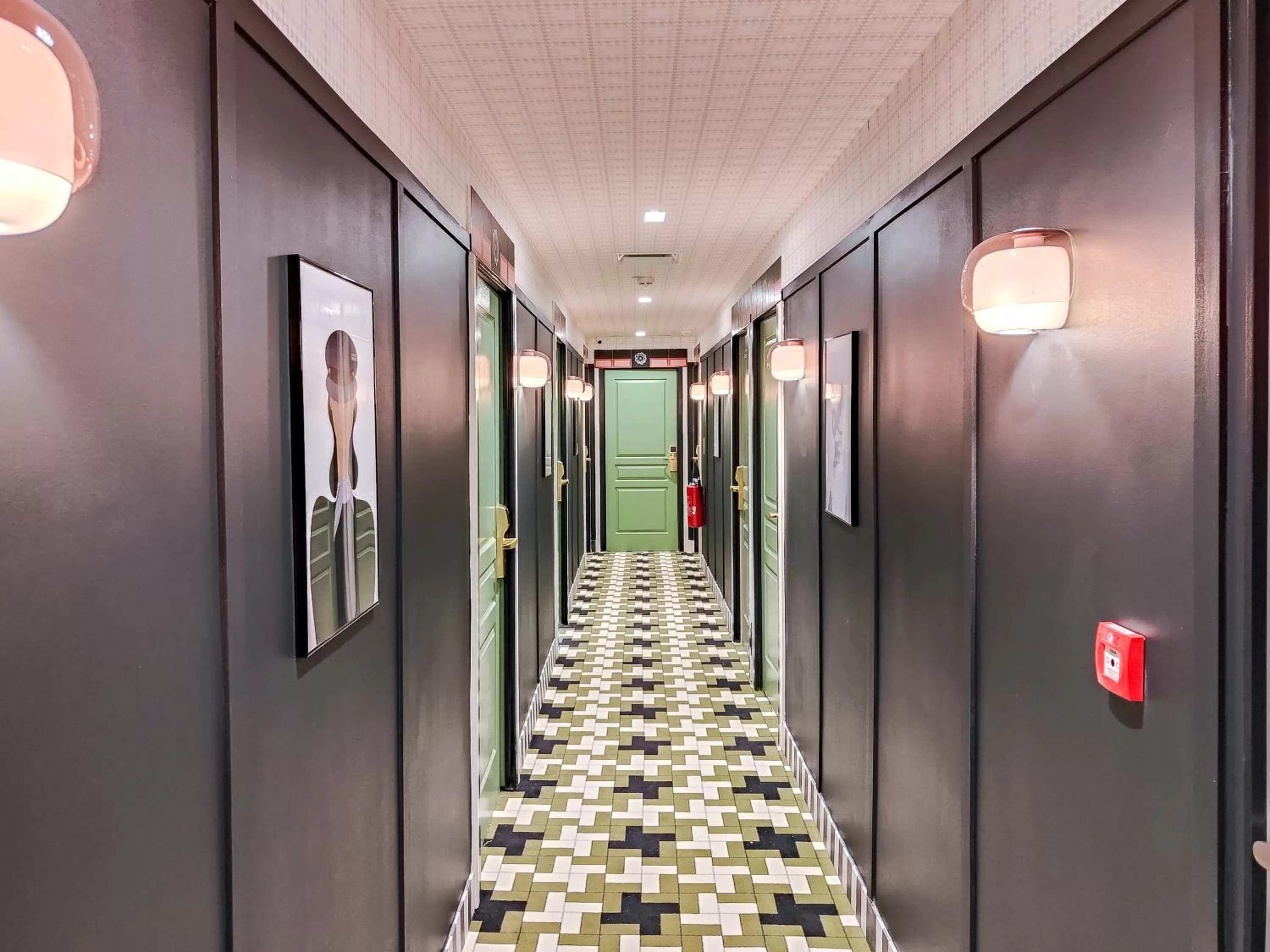 Decorative detail in Hotel Aparthotel AMMI Nice Lafayette