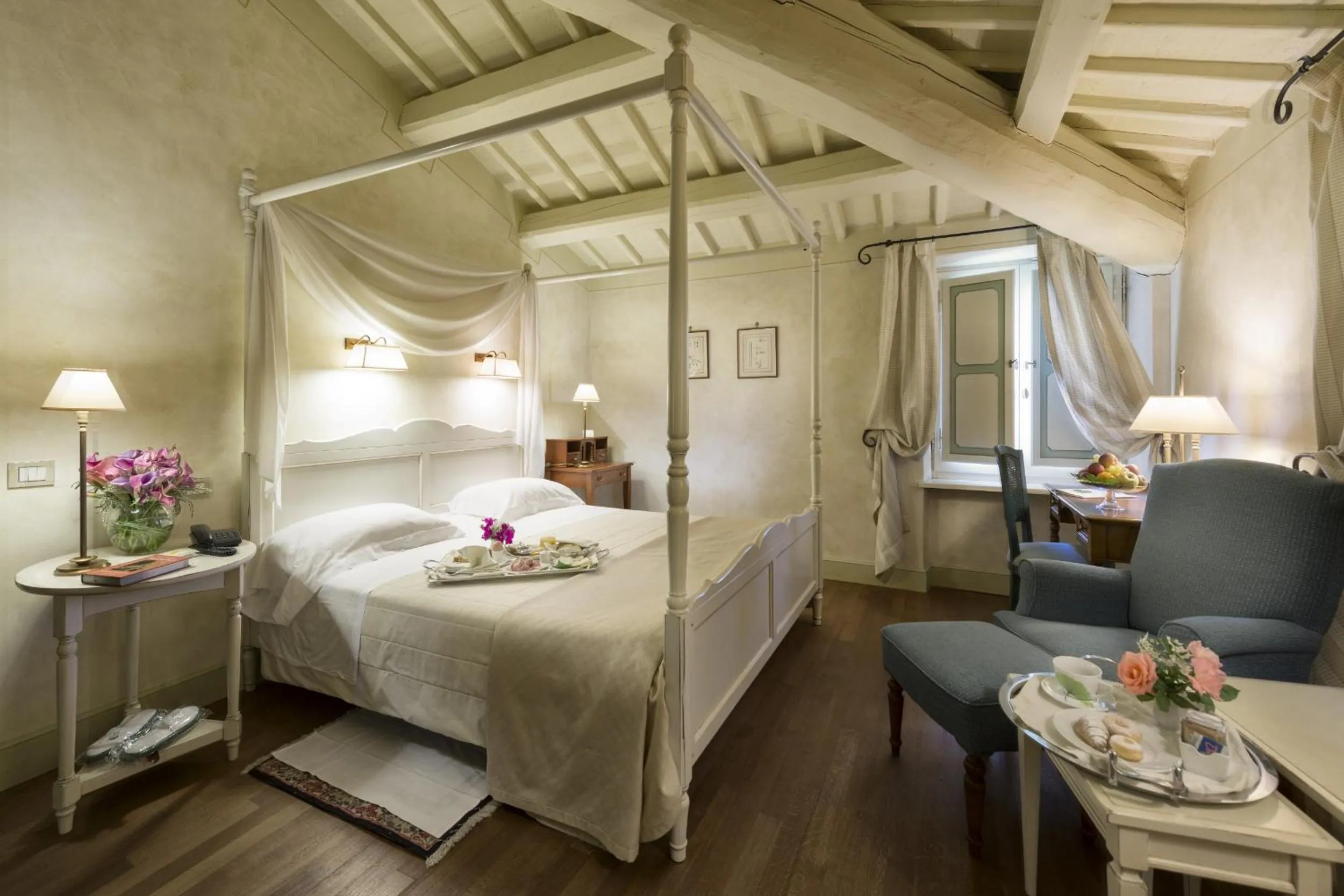 Bedroom, Bed in Posta Donini 1579 - UNA Esperienze