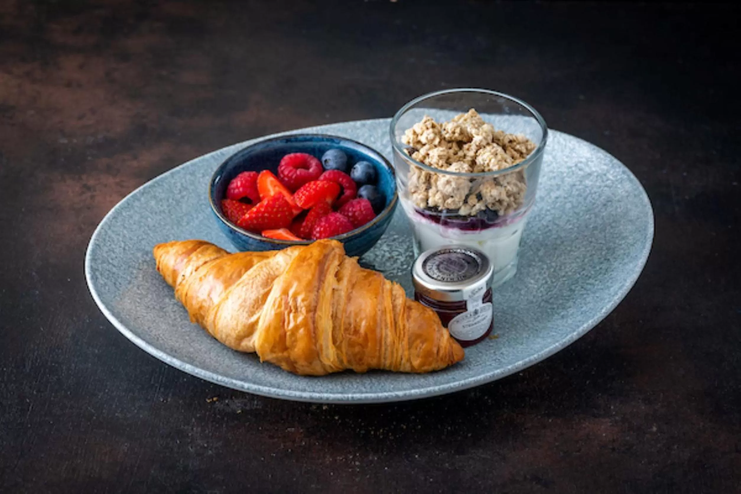 Continental breakfast in Hartford Hall on School Lane
