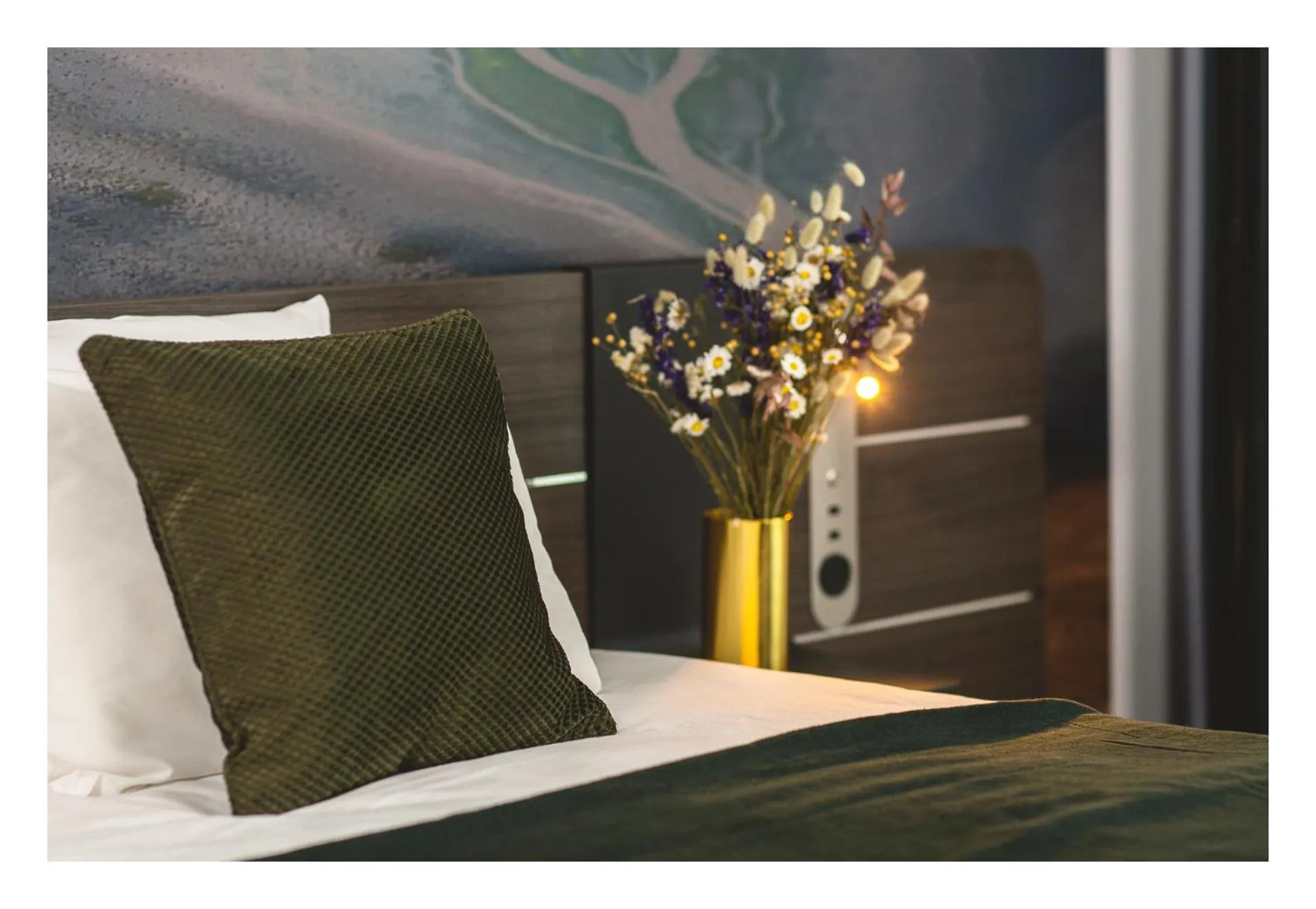 Decorative detail, Bed in Novotel Paris Porte Versailles