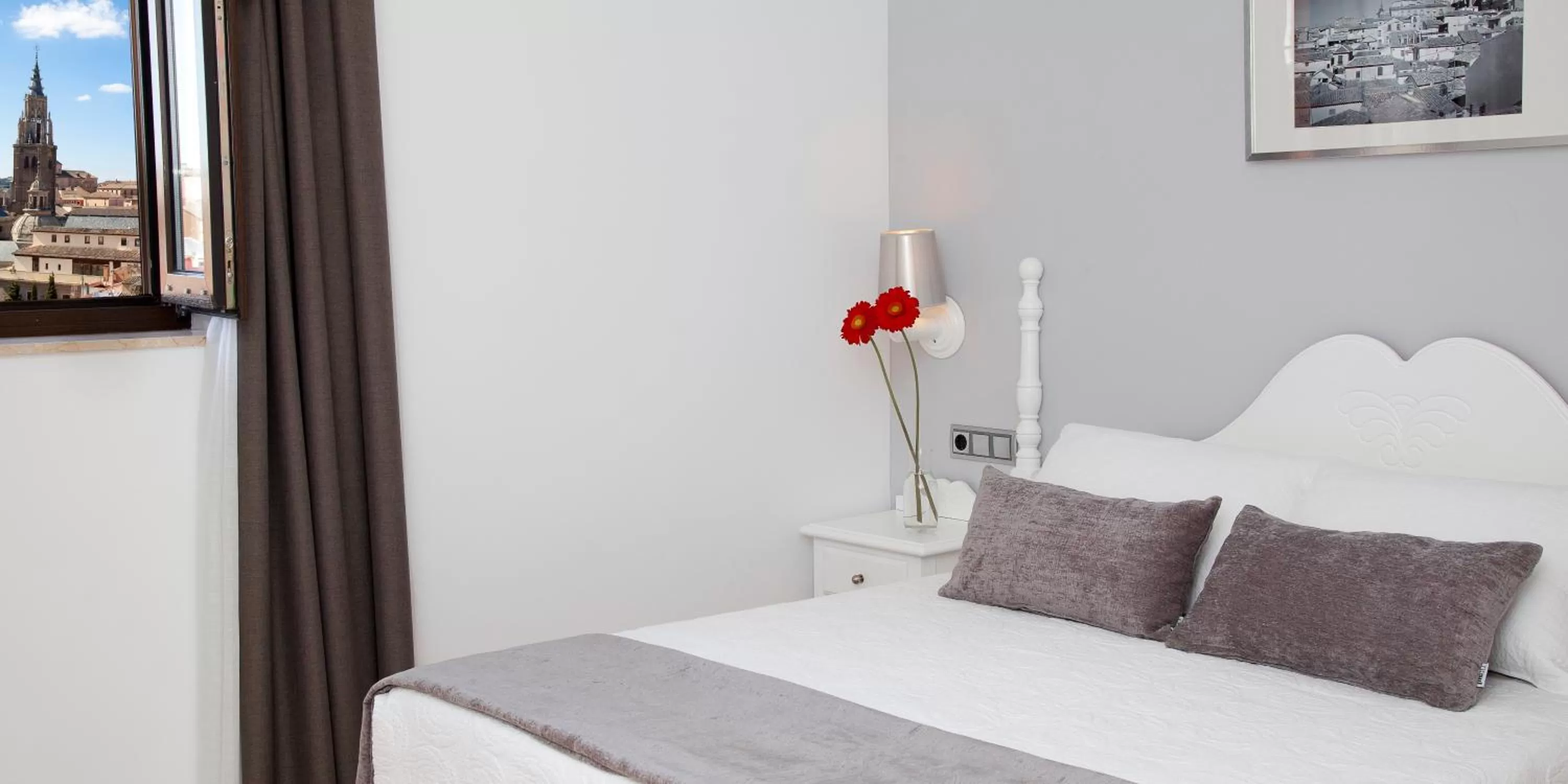 Bed in Hotel Carlos V