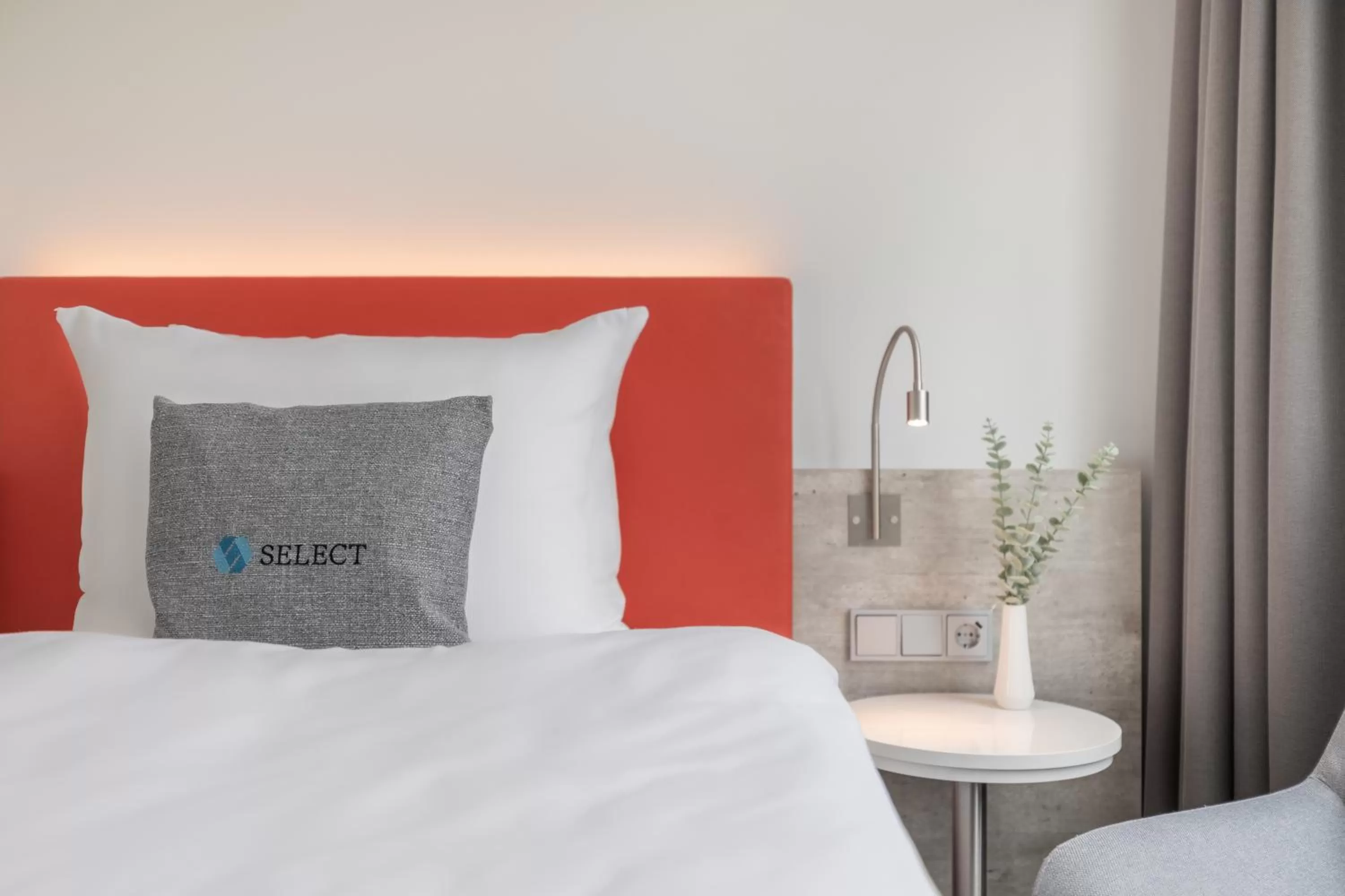 Bed in Select Hotel Wiesbaden City