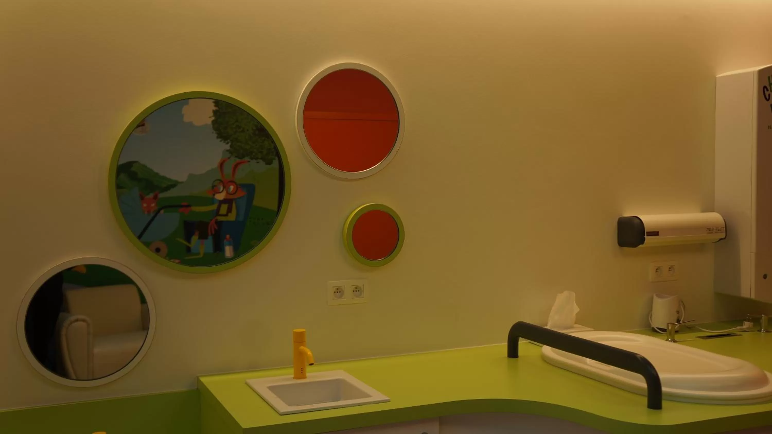 Decorative detail in Vayamundo Houffalize