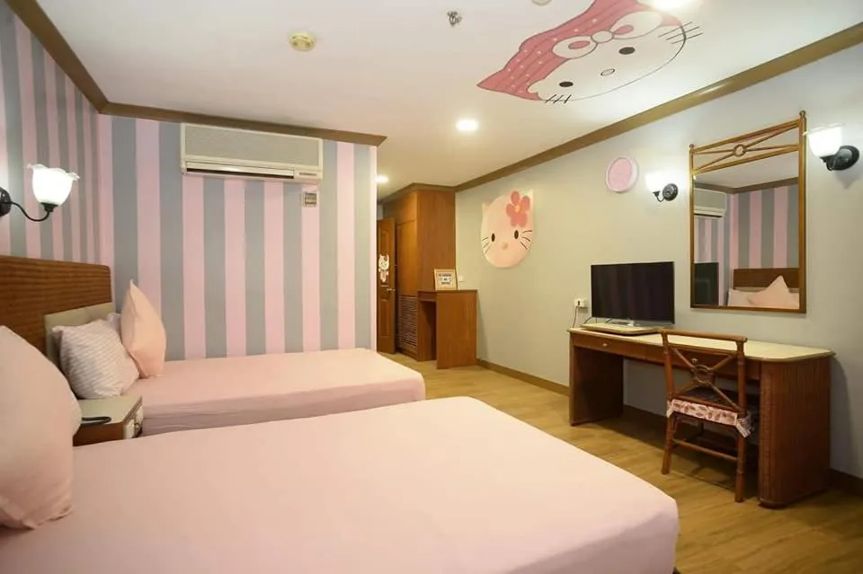 Bed in The Golden Pine Hotel