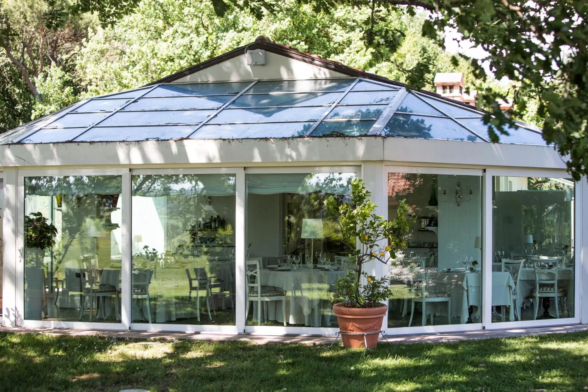 Property building in Villa Abbondanzi Resort