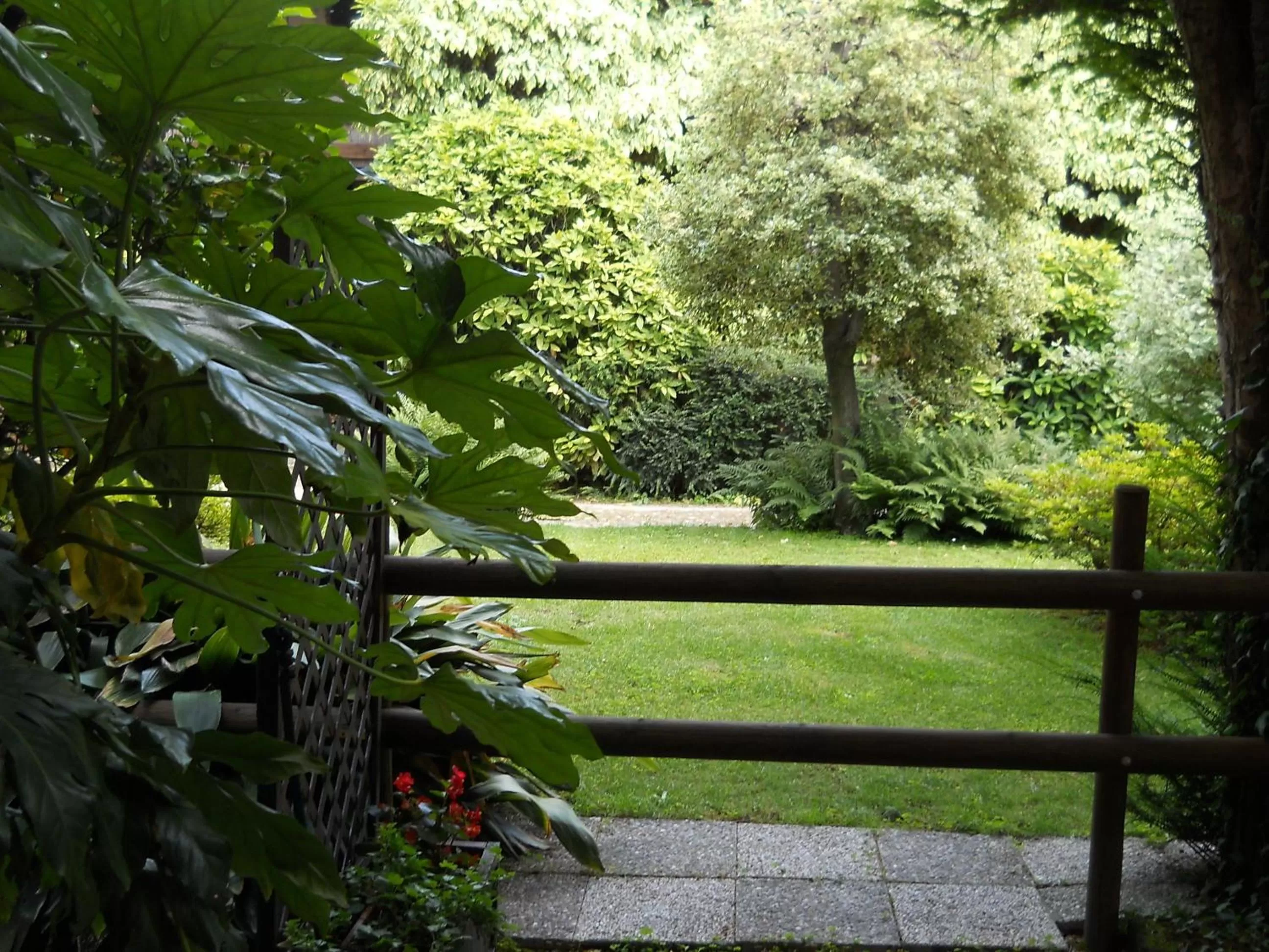 Garden view in B&B il Cortile Malpensa