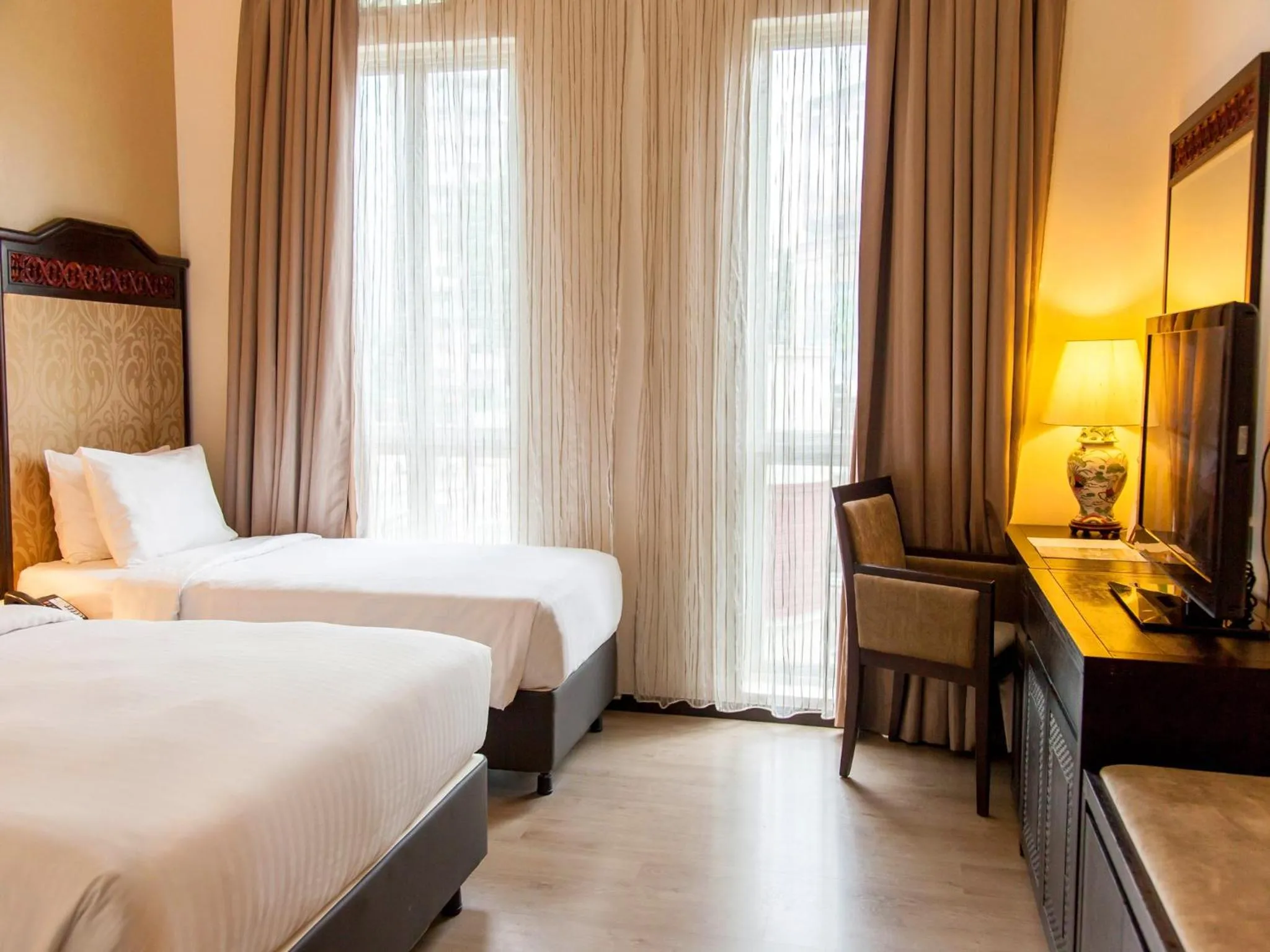 Bedroom, Bed in Village Hotel Albert Court by Far East Hospitality