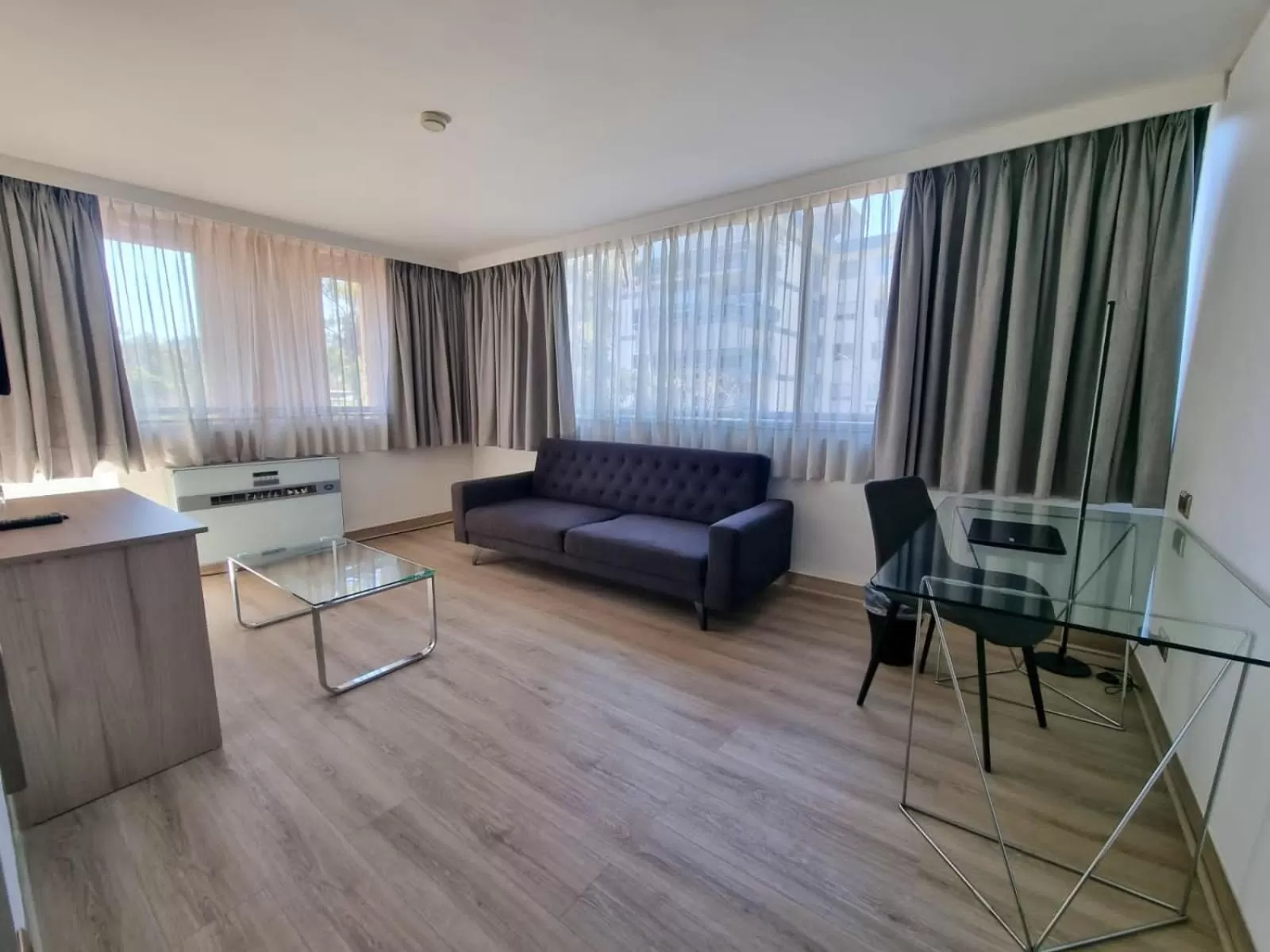 Living room in Panamericana Hotel Providencia