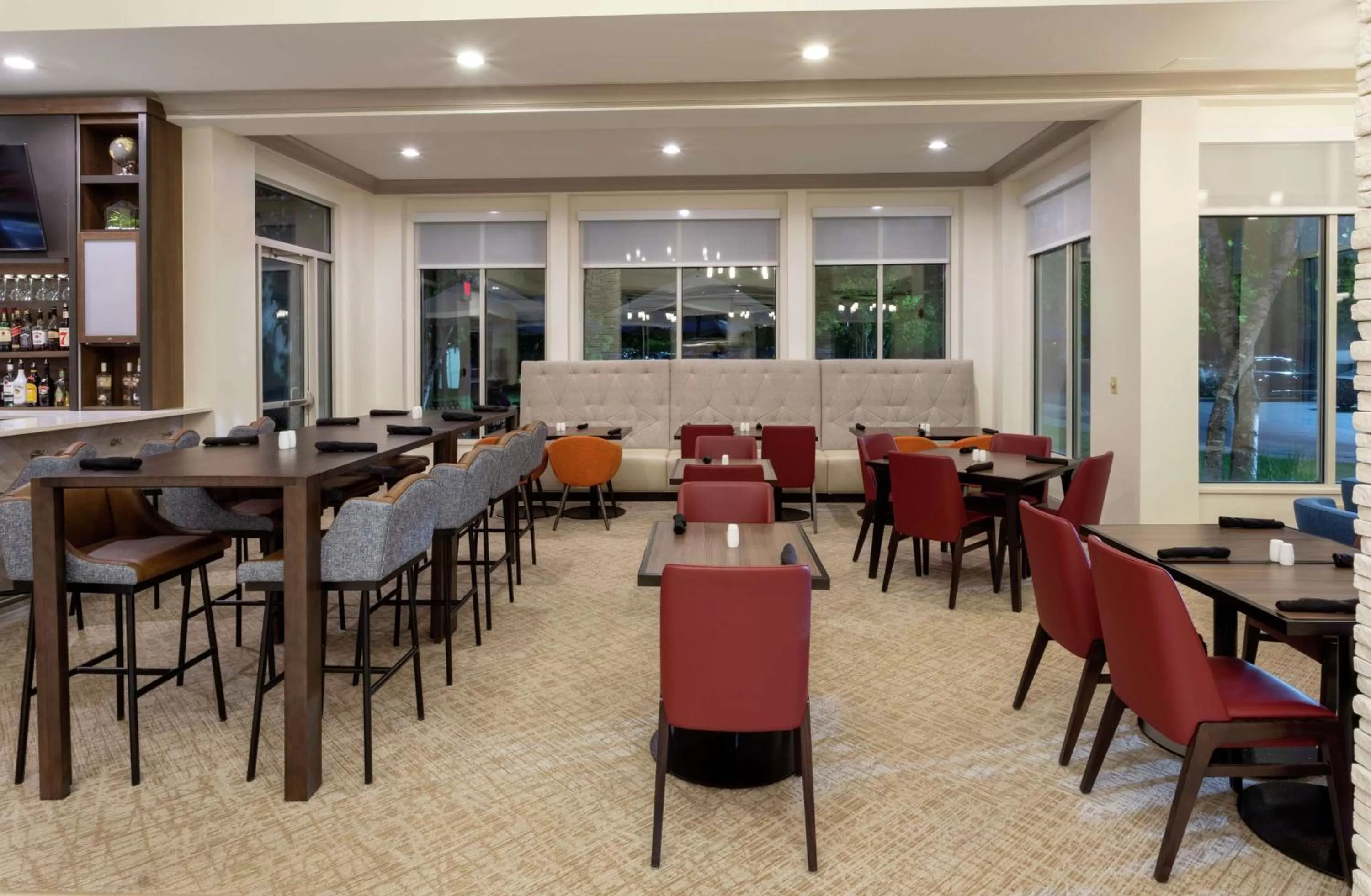 Restaurant/places to eat in Hilton Garden Inn Minneapolis Saint Paul-Shoreview