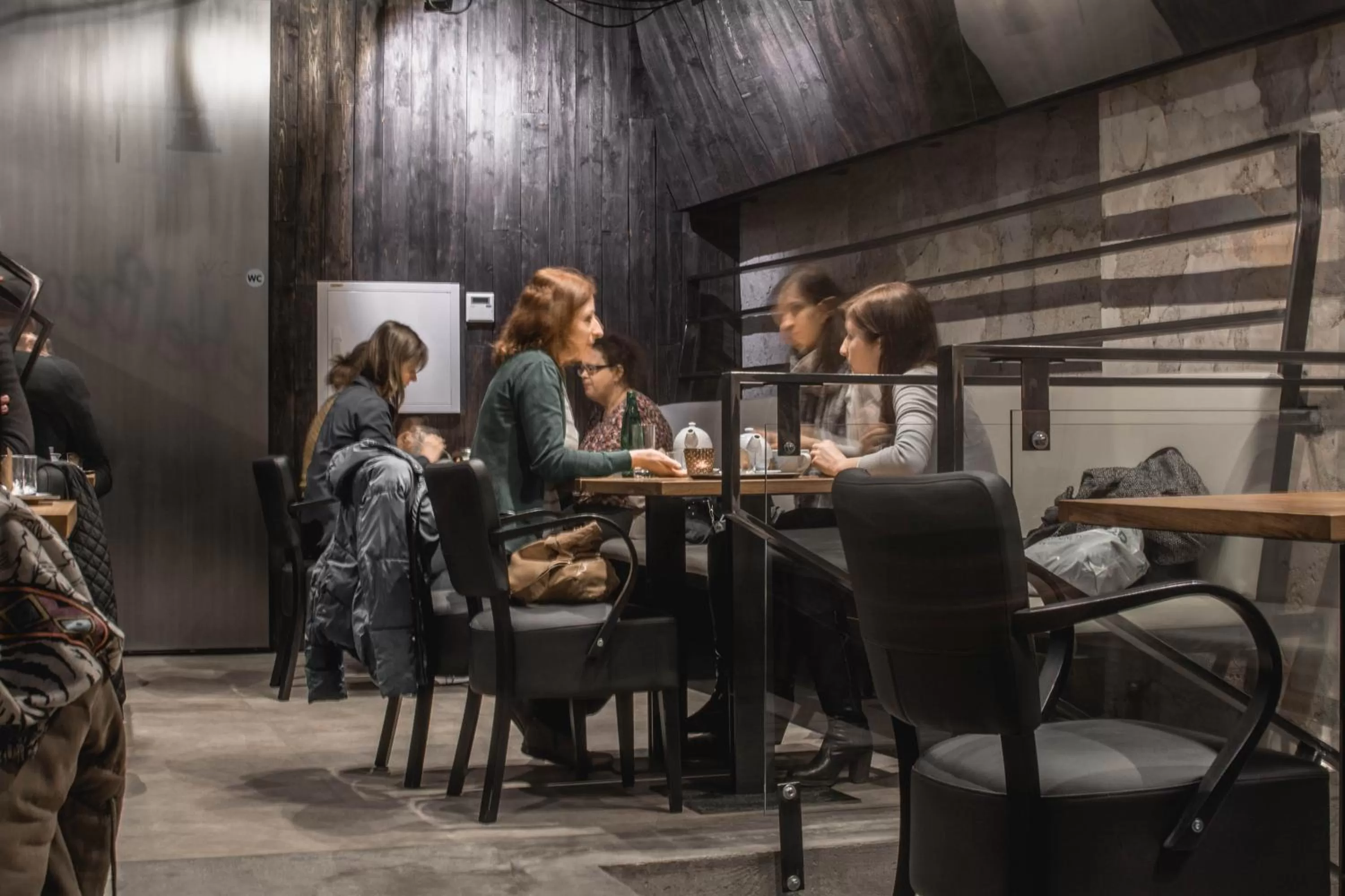 Restaurant/places to eat in Grandezza Hotel Luxury Palace