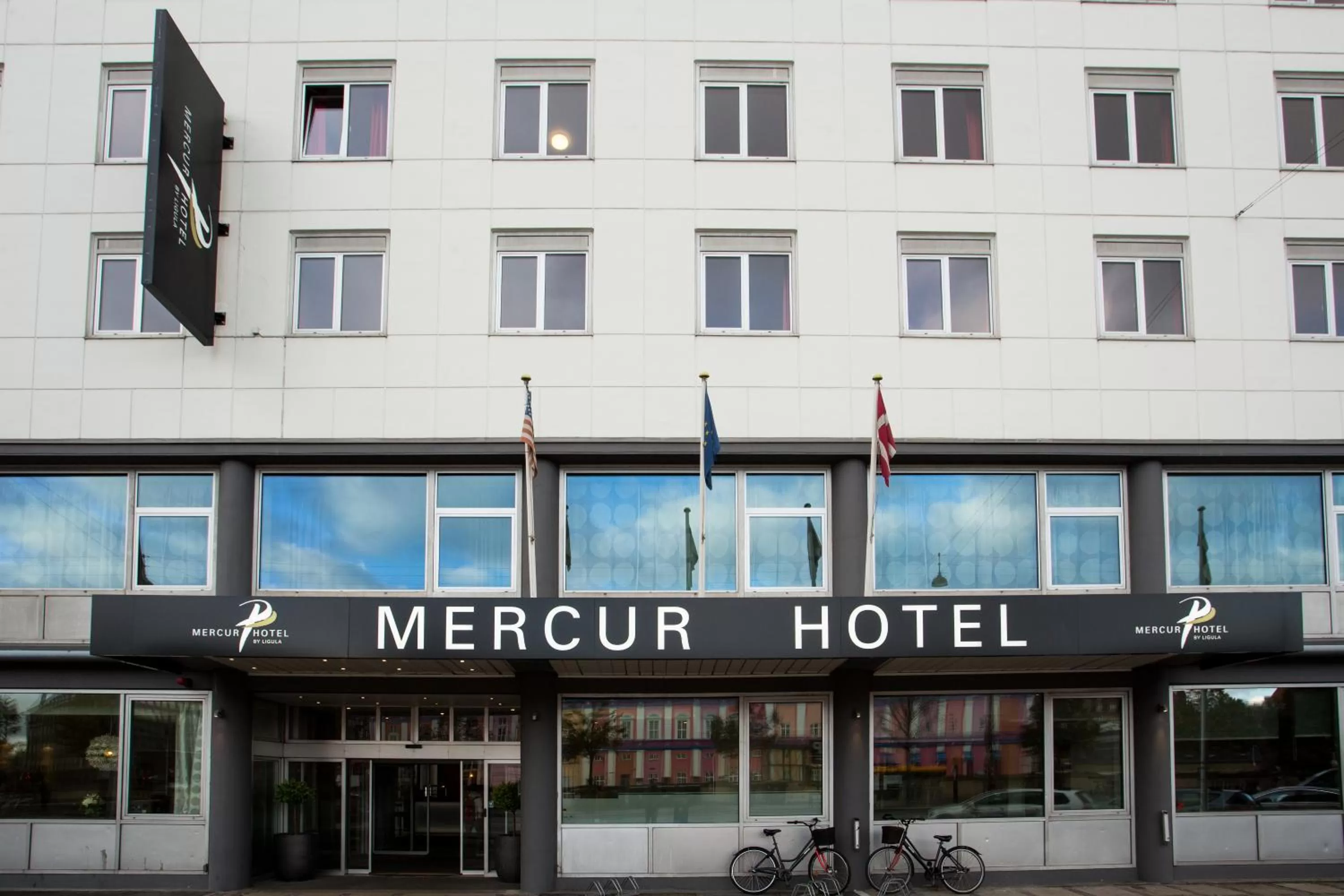 Property building in ProfilHotels Mercur