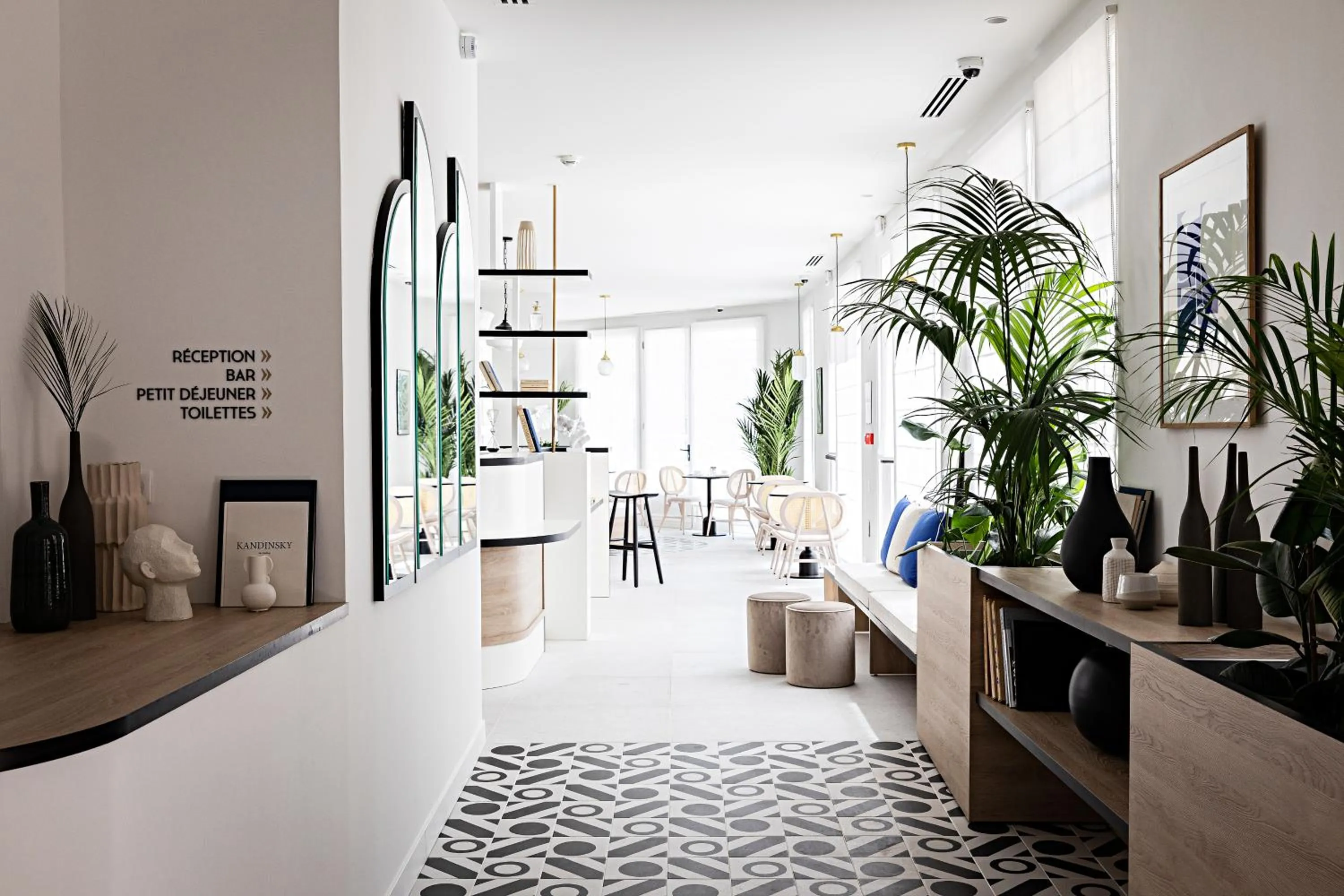 Lobby or reception in Le Riviera Collection, Signature Collection by Best Western