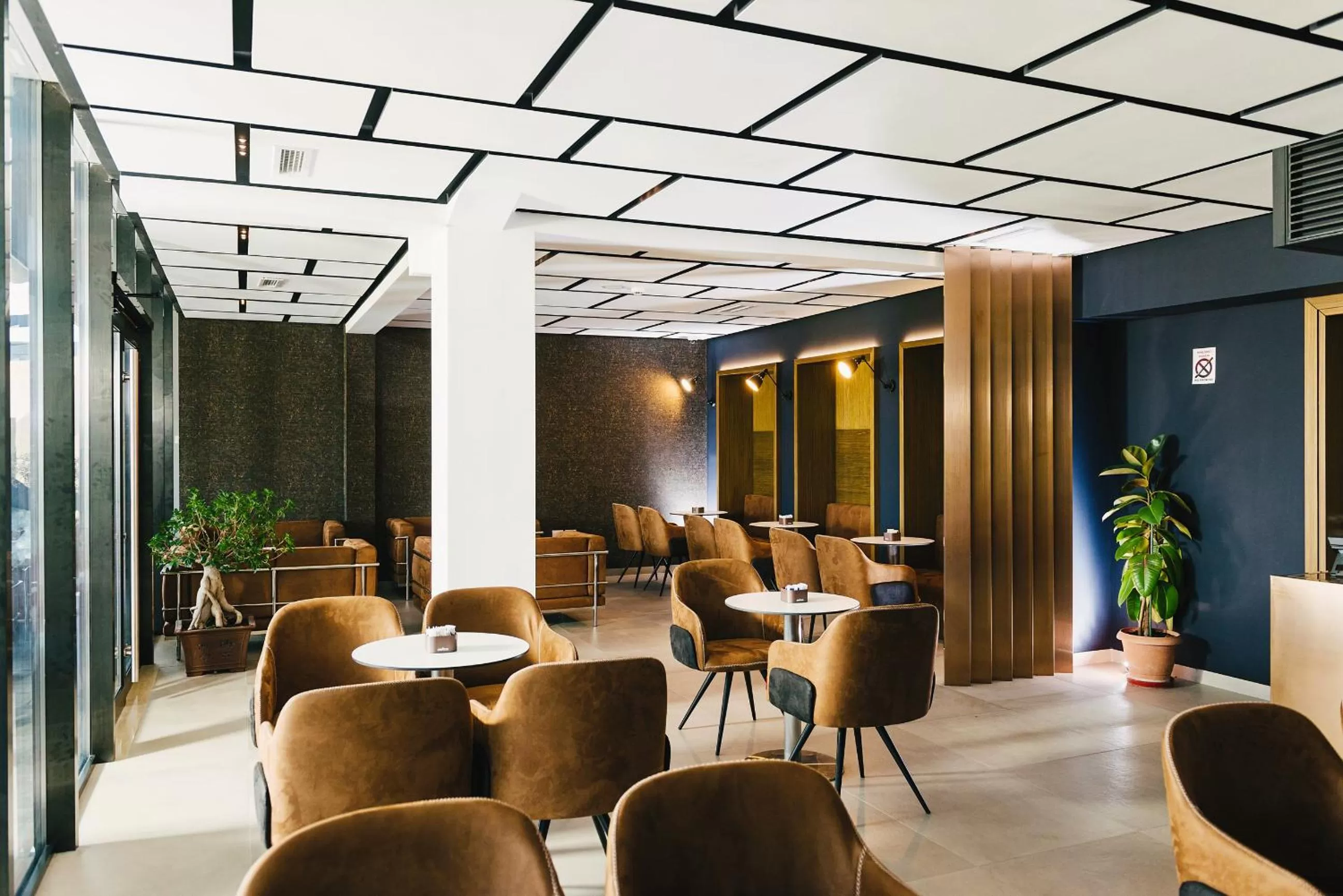 Lounge or bar in Hotel Egnatia