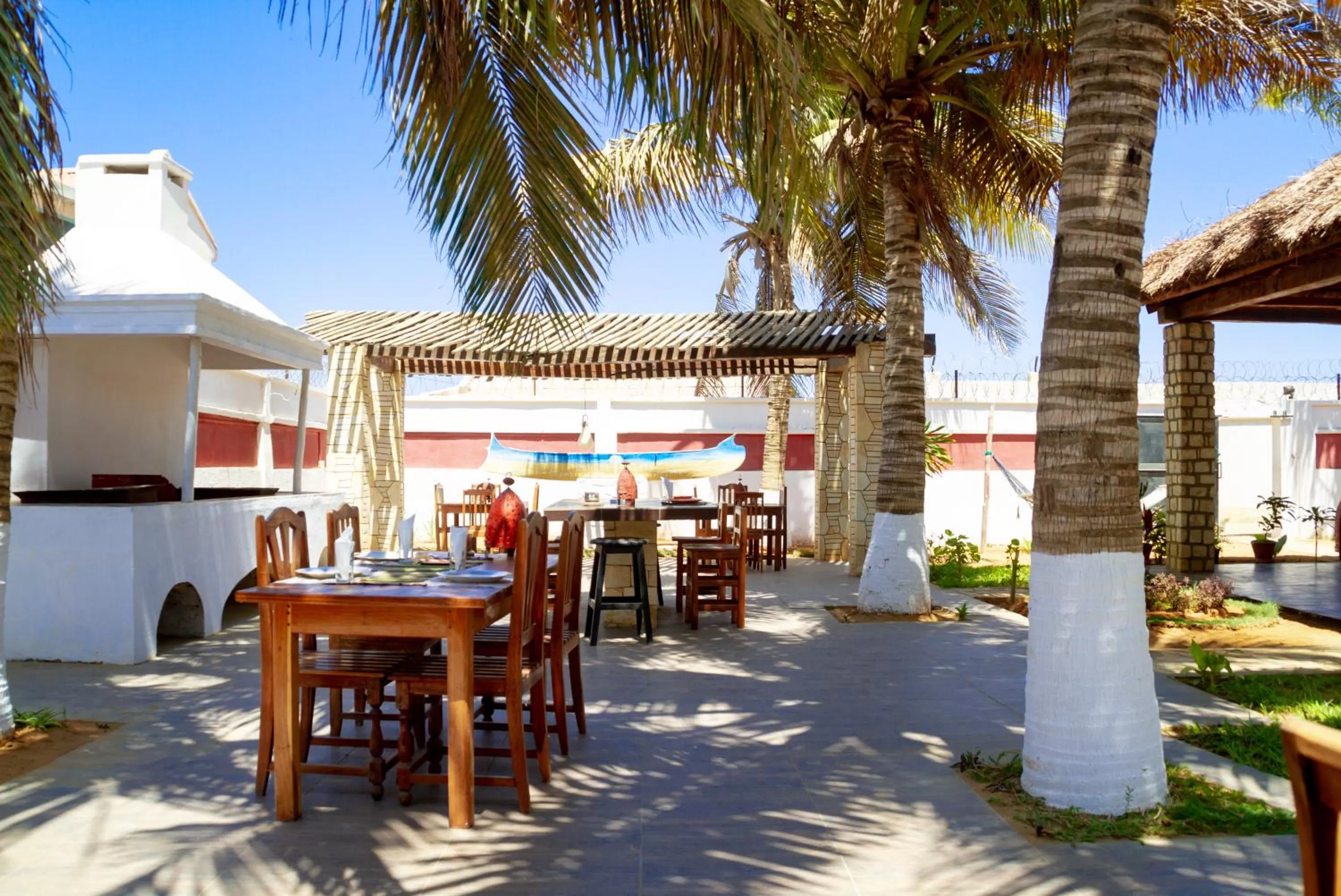Restaurant/places to eat in Bohobé Naboty